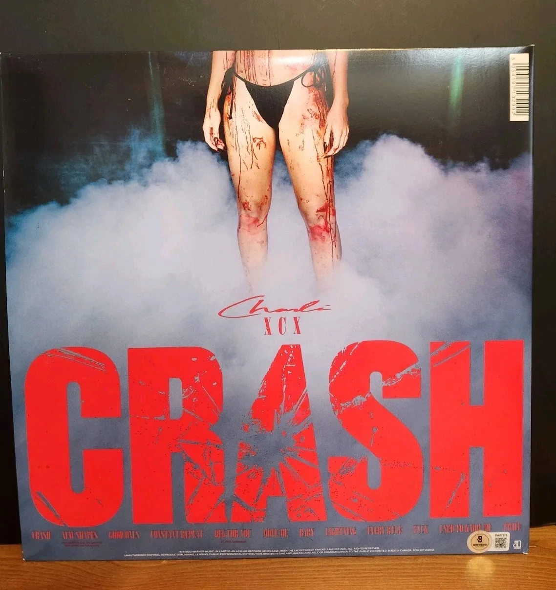 CHARLI XCX SIGNED CRASH ALBUM VINYL RECORD LP BECKETT BAS COA BRAT SINGER, image 2