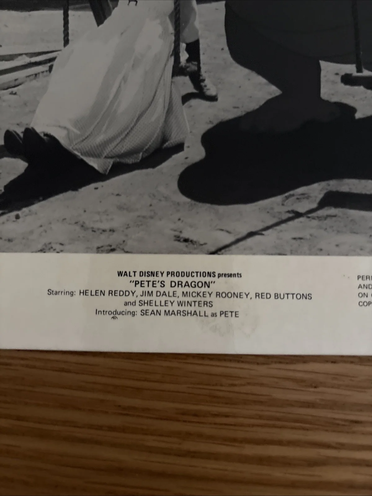 Walt Disney PETE`S DRAGON single lobby card 1978 original vintage still set of 2, изображение 3
