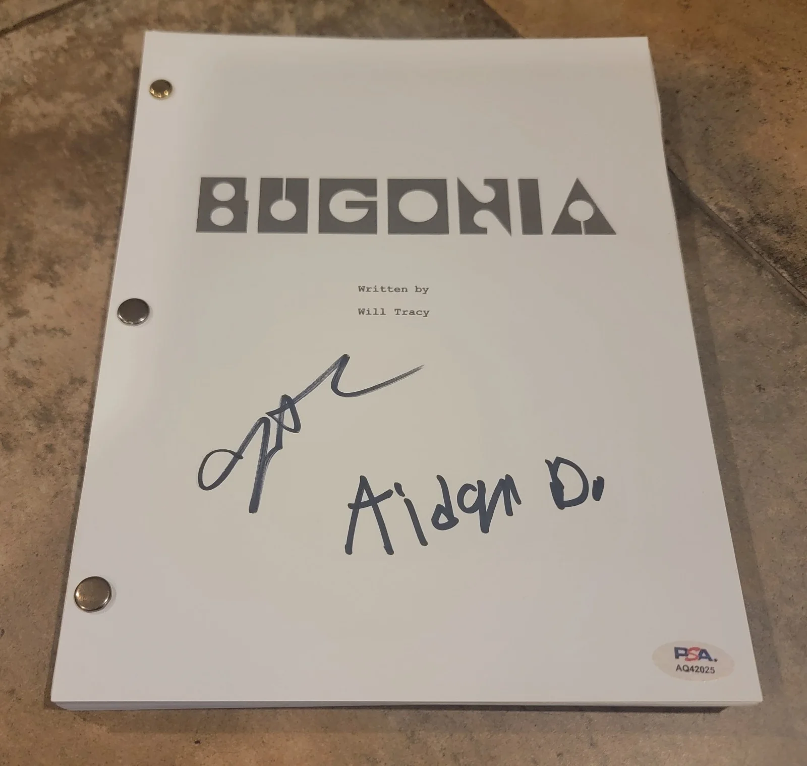Aidan Delbis, Jesse Plemons — Jesse Plemons Aidan Delbis signed Bugonia script full 103 pages PSA DNA cast