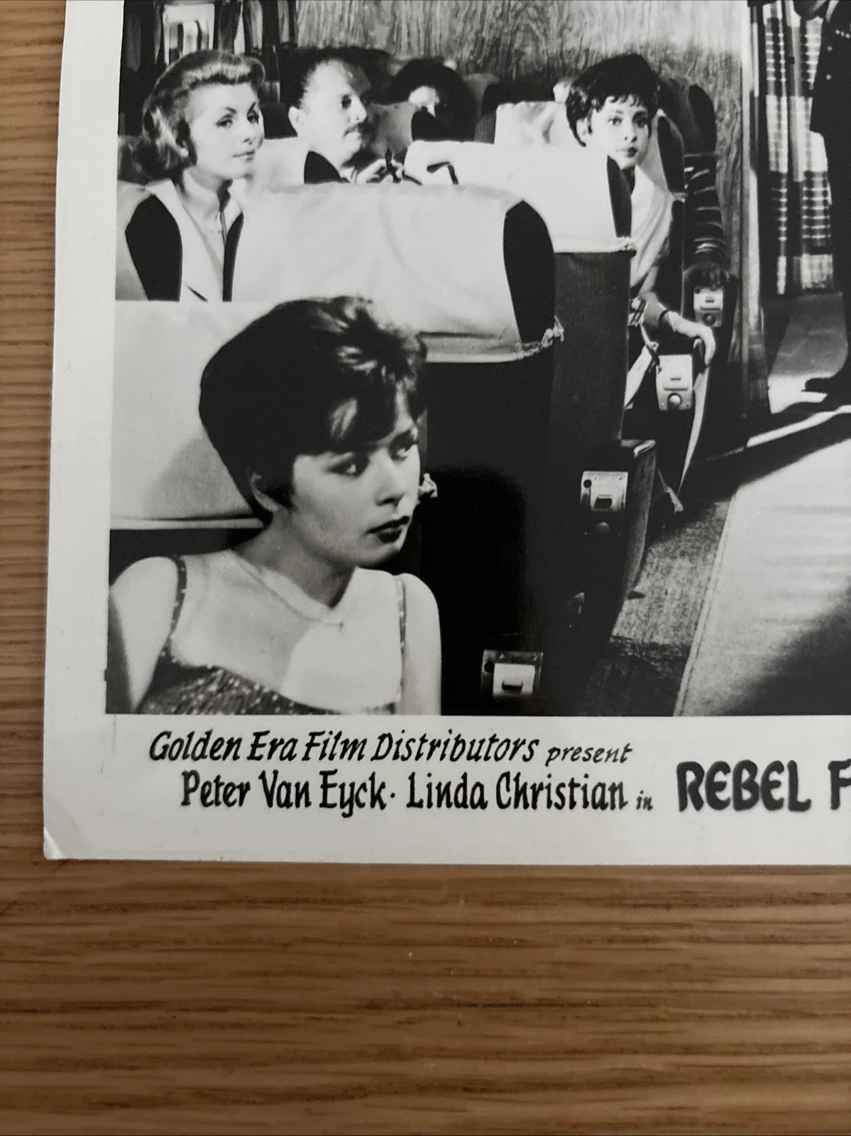 REBEL Flight to Cuba 10 x 8 LOBBY CARD Still Golden Era Films Van Eyck set of 3, изображение 2