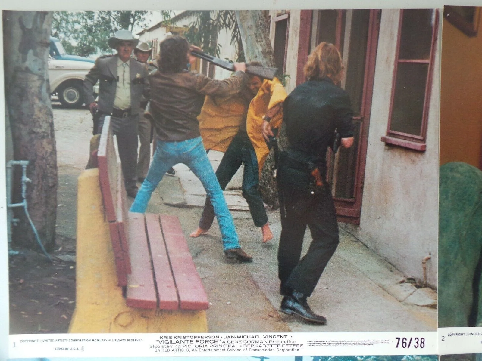 ORIGINAL 1976 LOBBY CARD SET 10" x 8" - VIGILANTE FORCE - KRIS KRISTOFFERSON, image 2