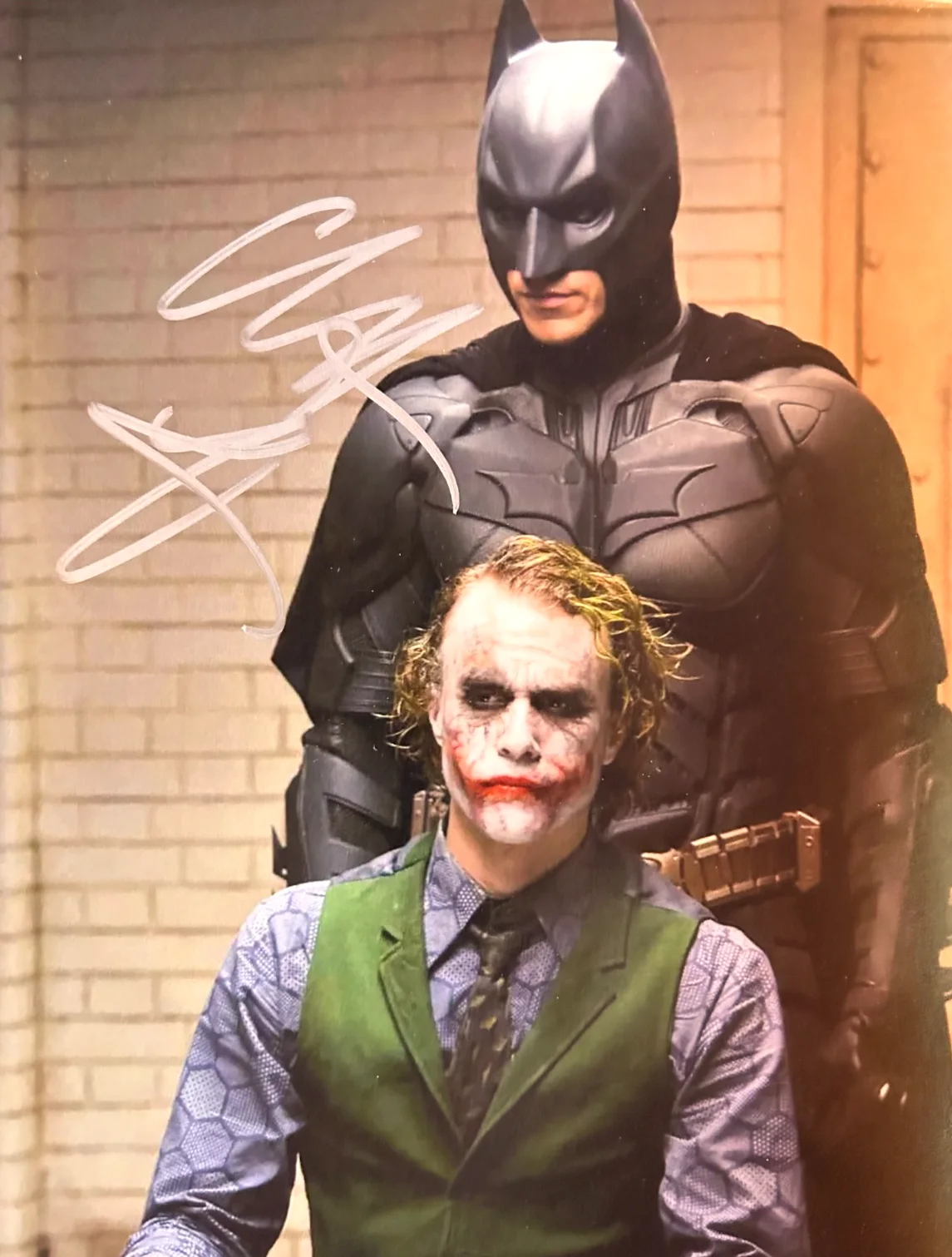 Christian Bale — Christian Bale Signed 8x10" DARK KNIGHT Original Authentic Autograph w/COA, image 3