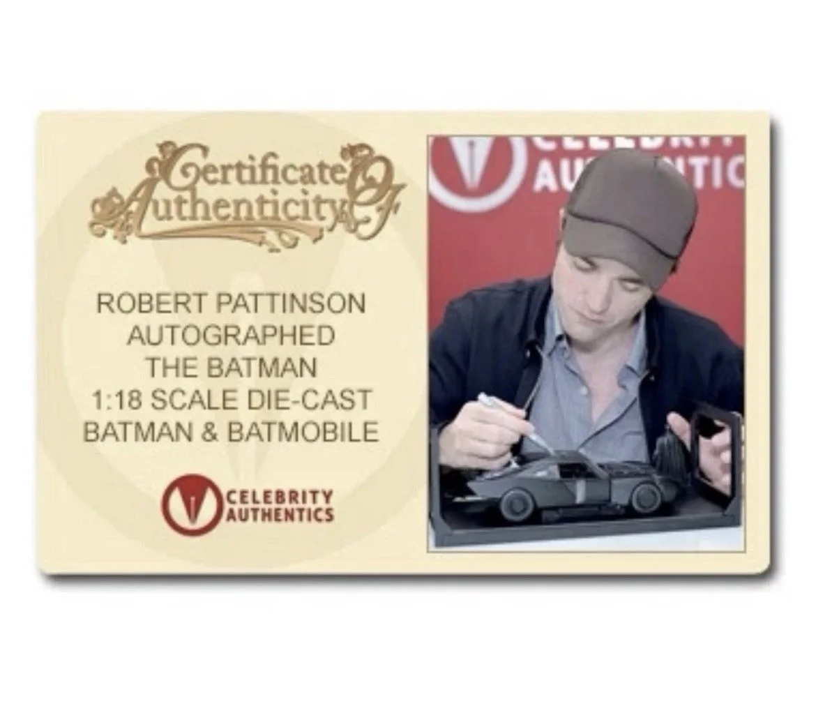 Robert Pattinson — Robert Pattinson Autographed Jada 2022 The Batman 1:18 Scale Die-Cast Batmobile, изображение 2