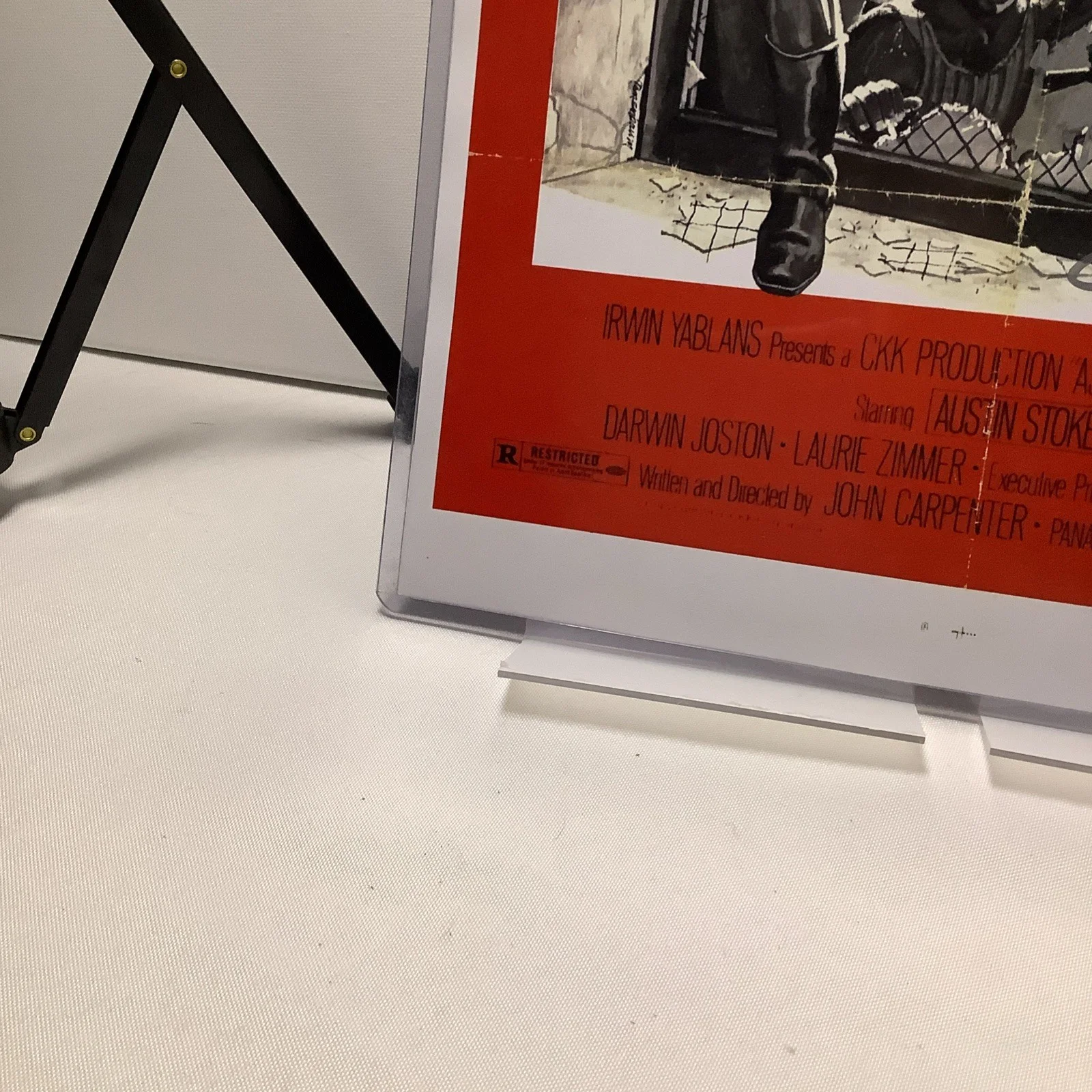 Assault On Precinct 13 SIGNED Movie Poster 11x17 Comes With Toploader, изображение 2