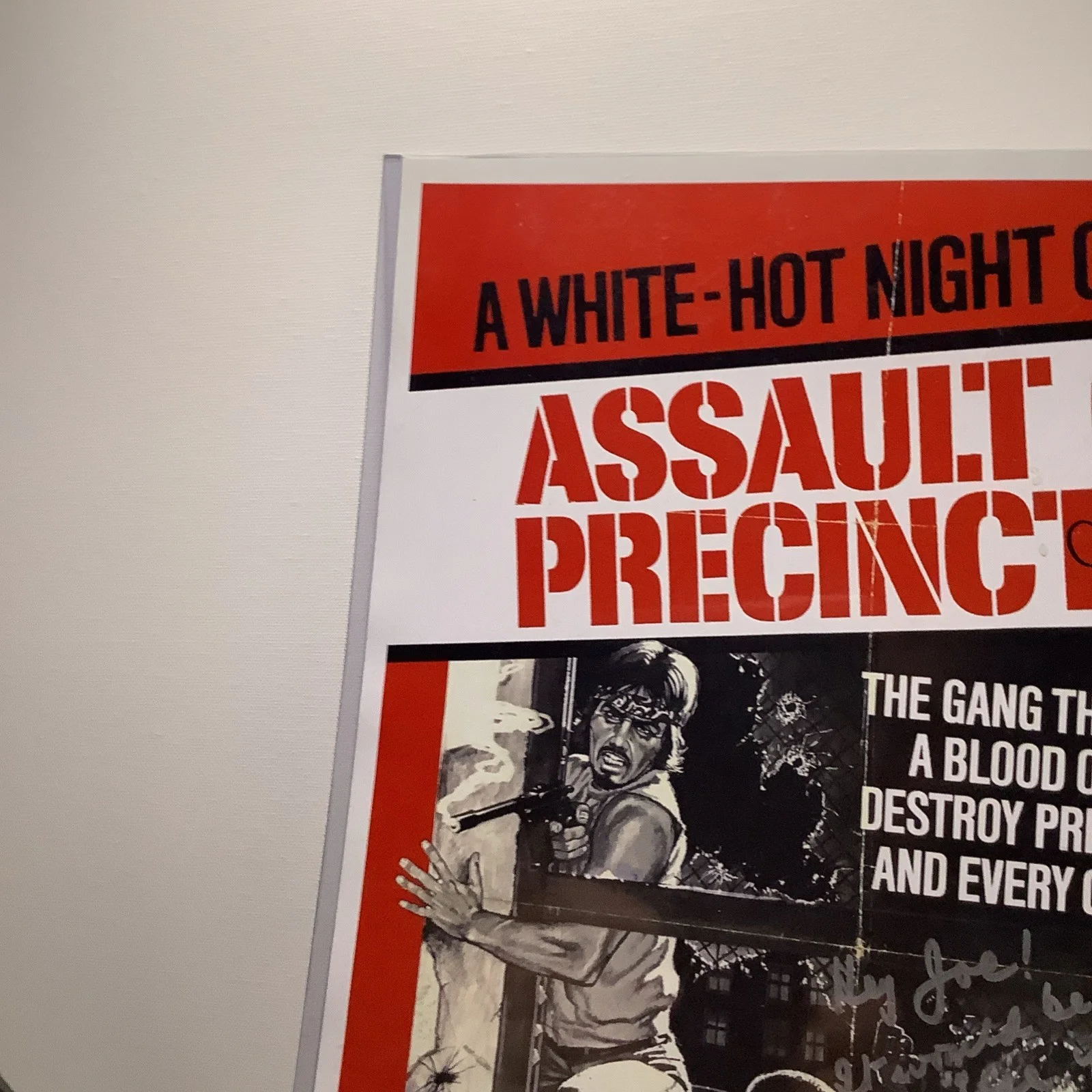Assault On Precinct 13 SIGNED Movie Poster 11x17 Comes With Toploader, изображение 5