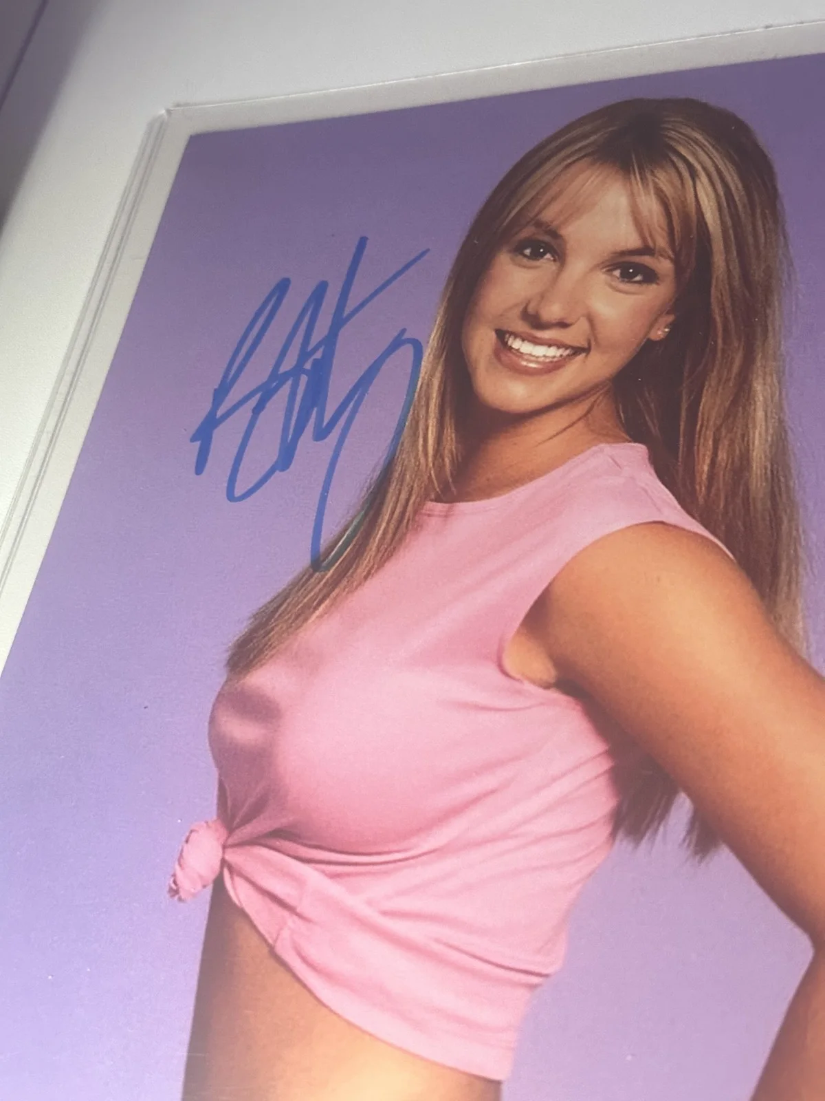 Britney Spears Signed 8x10 Photo w/ COA, image 3