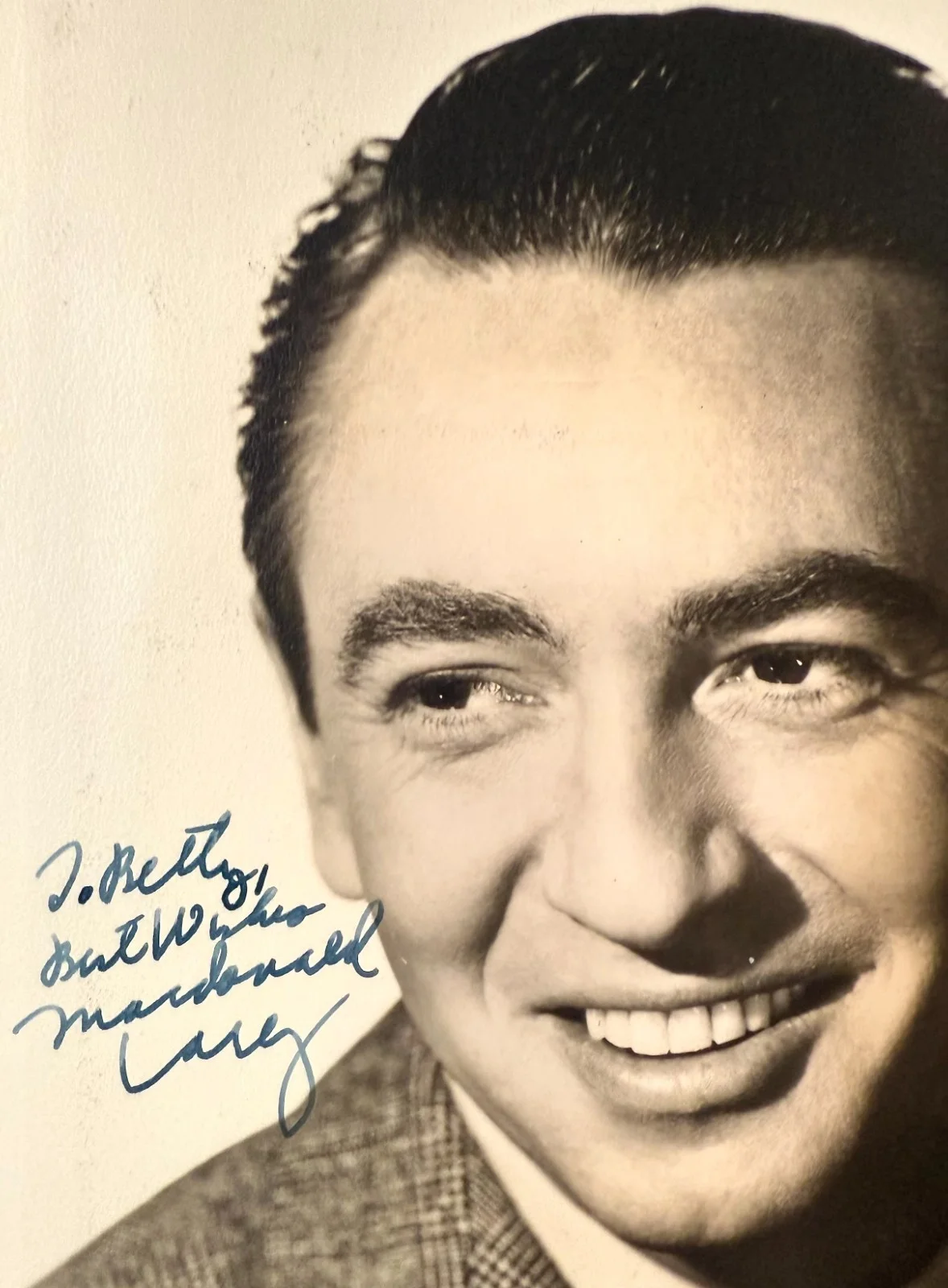 Macdonald Carey — MACDONALD CAREY Autographed Signed 5" x 7" PHOTO Days of Our Lives TO BETTY, изображение 5