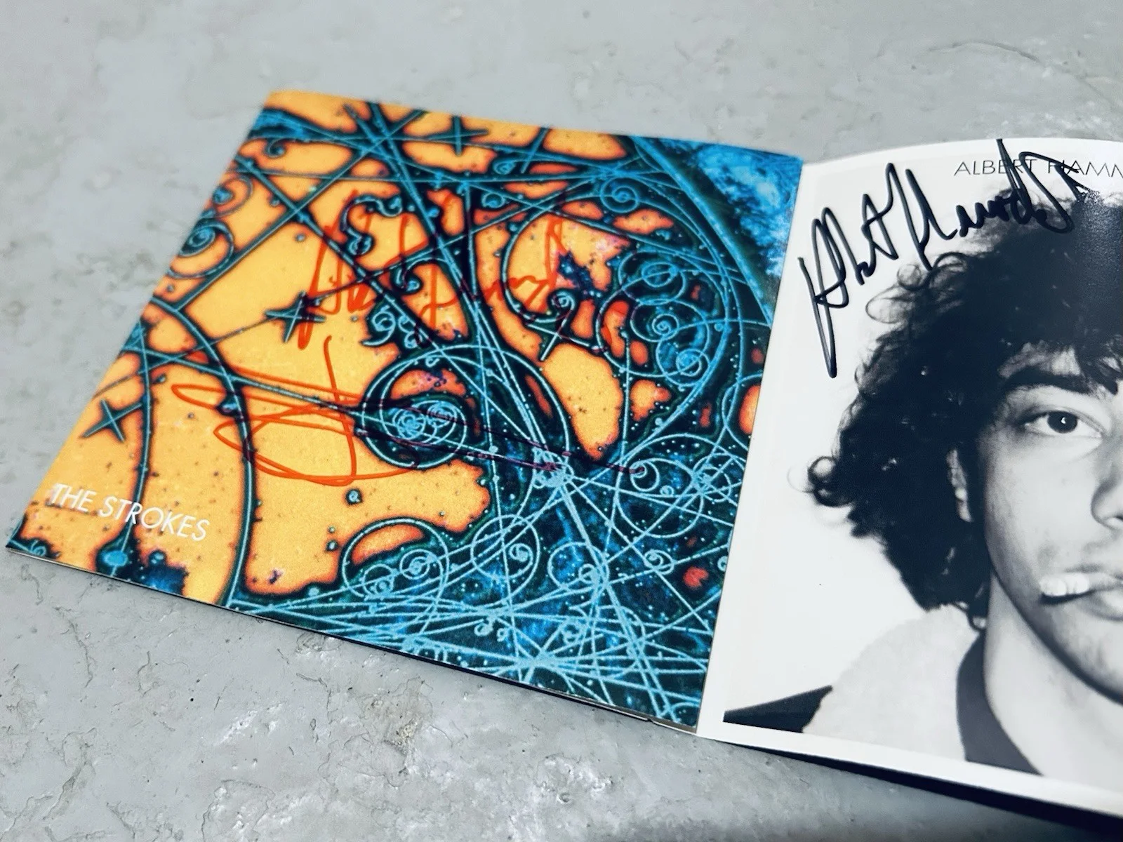The Strokes Is This It Signed Autograph CD Jacket Full Band w/Concert Ticket!, изображение 3