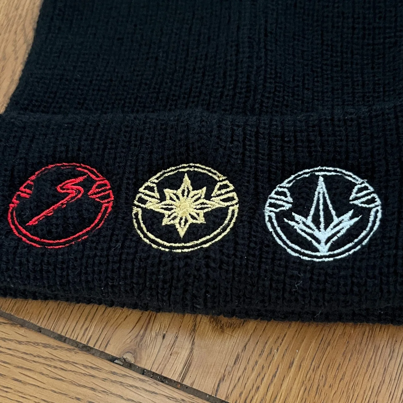 THE MARVELS Movie Cast & Crew Beanie Hat Film Production Gift Marvel Studios OS, изображение 3
