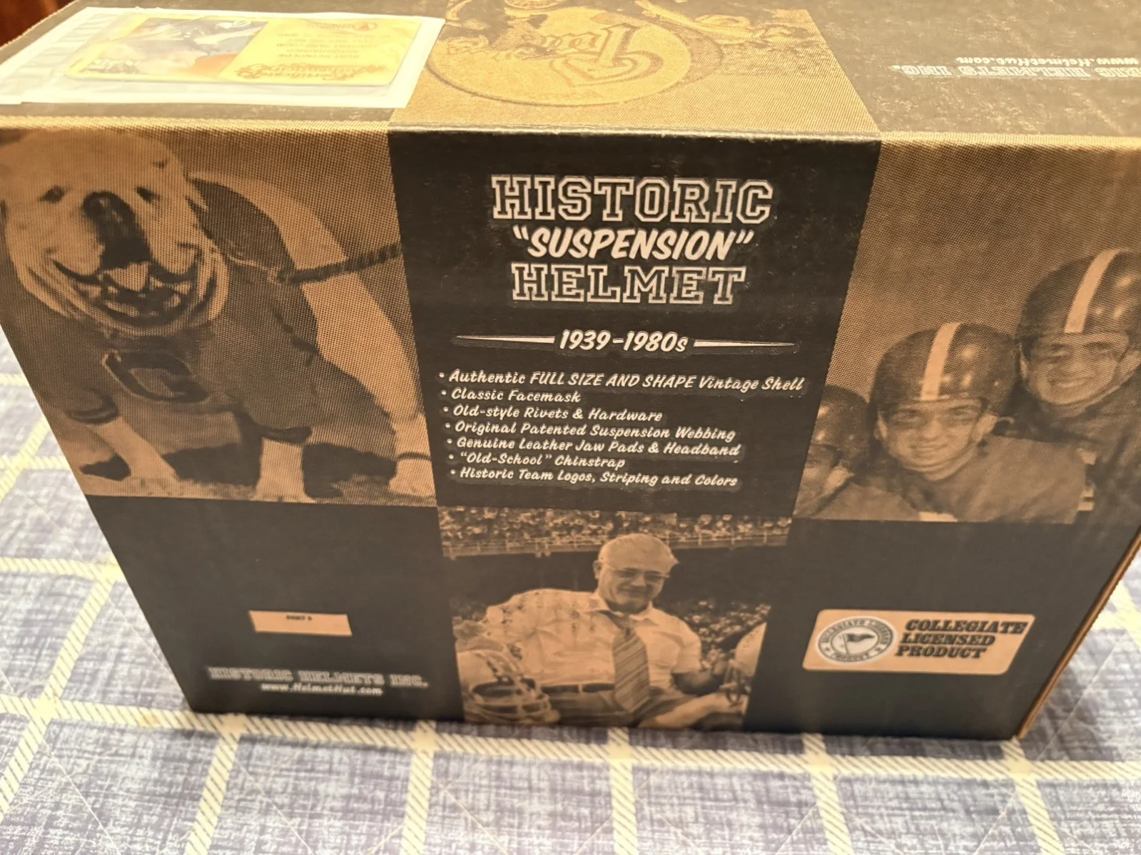 Burt Reynolds Autographed The Longest Yard 1974 , “Paul Crewe 22” Helmet (CA), image 2