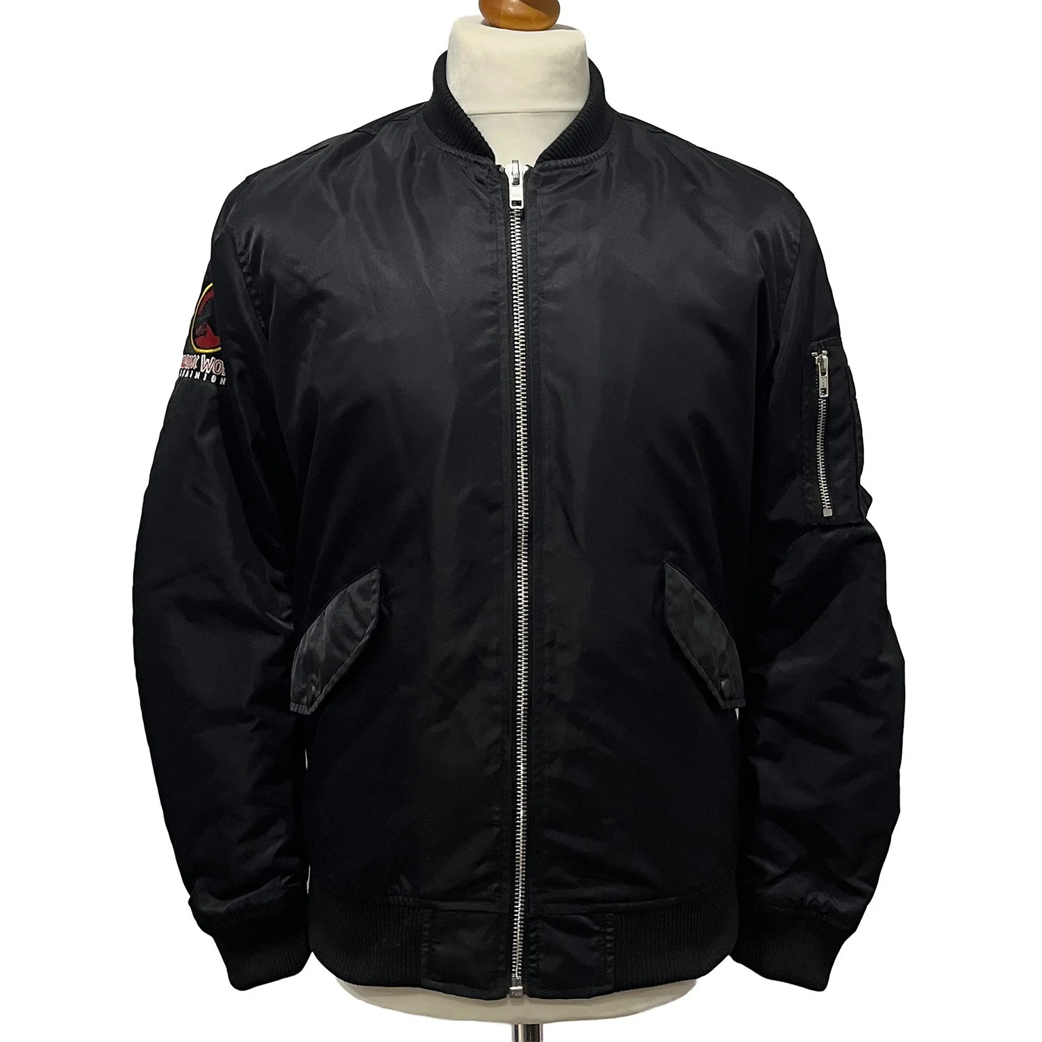 JURASSIC WORLD Cast & Crew Jacket S Movie Film Production Gift DOMINION 2022, изображение 2