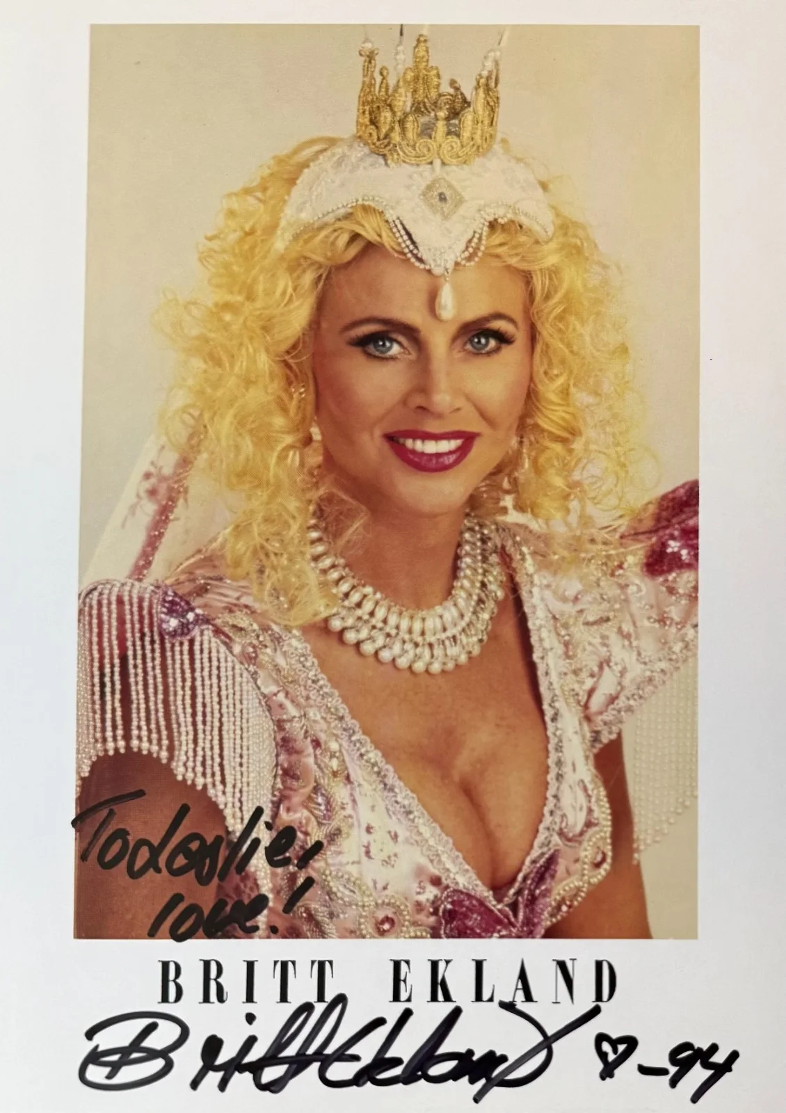 Britt Ekland — BRITT EKLAND Signed Autograph 5 x 7 PHOTO The Man with the Golden Arm BOND GIRL, изображение 3