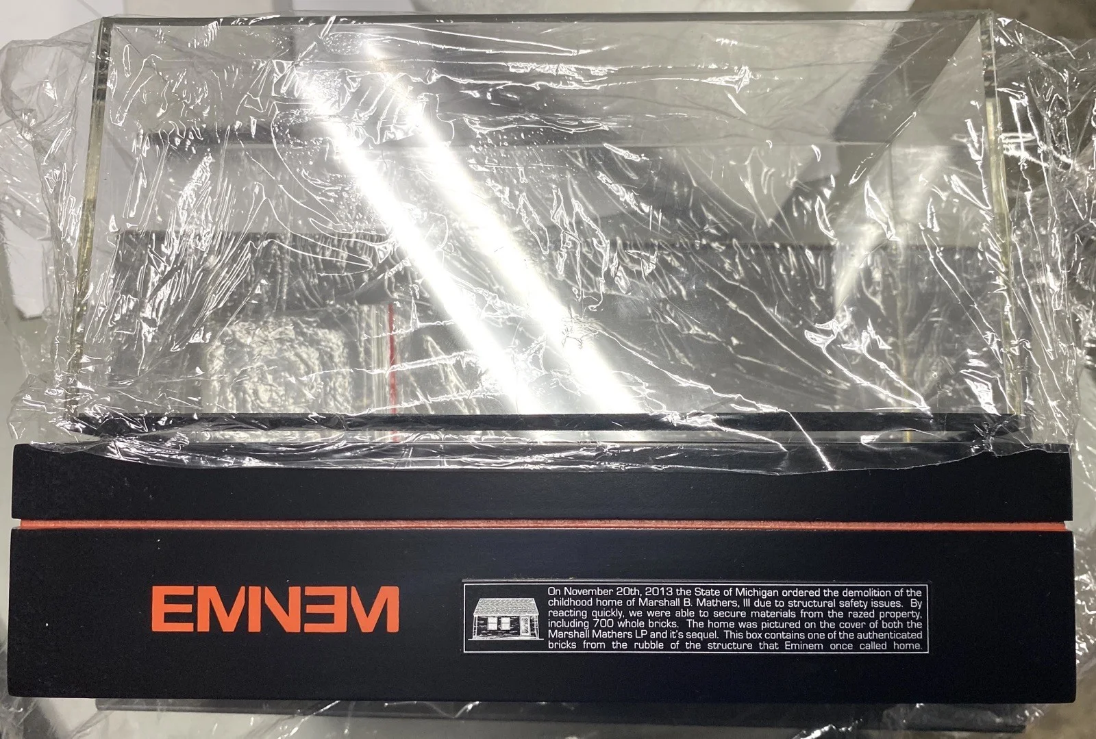Eminem — Eminem Childhood Home Brick Lot w/ Signed COA – PSA Gem Mint 10!, image 5