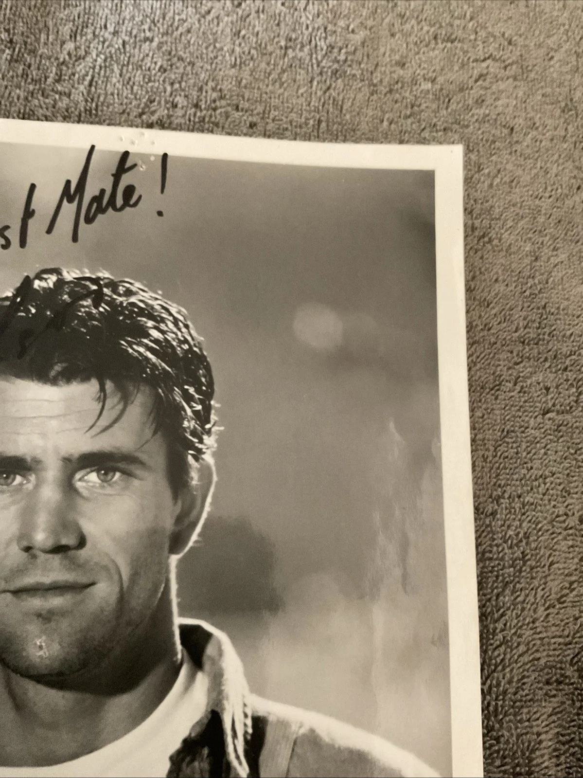Mel Gibson — Mel Gibson Original Photo Signed 8"X10", image 4
