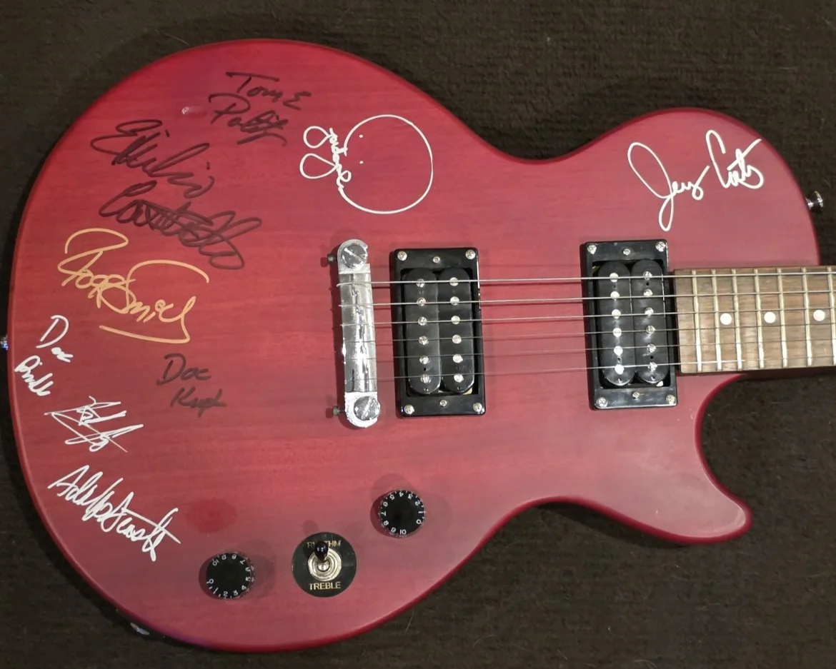 Tower Of Power x9 Signed Epiphone Special Model Electric Guitar, изображение 2