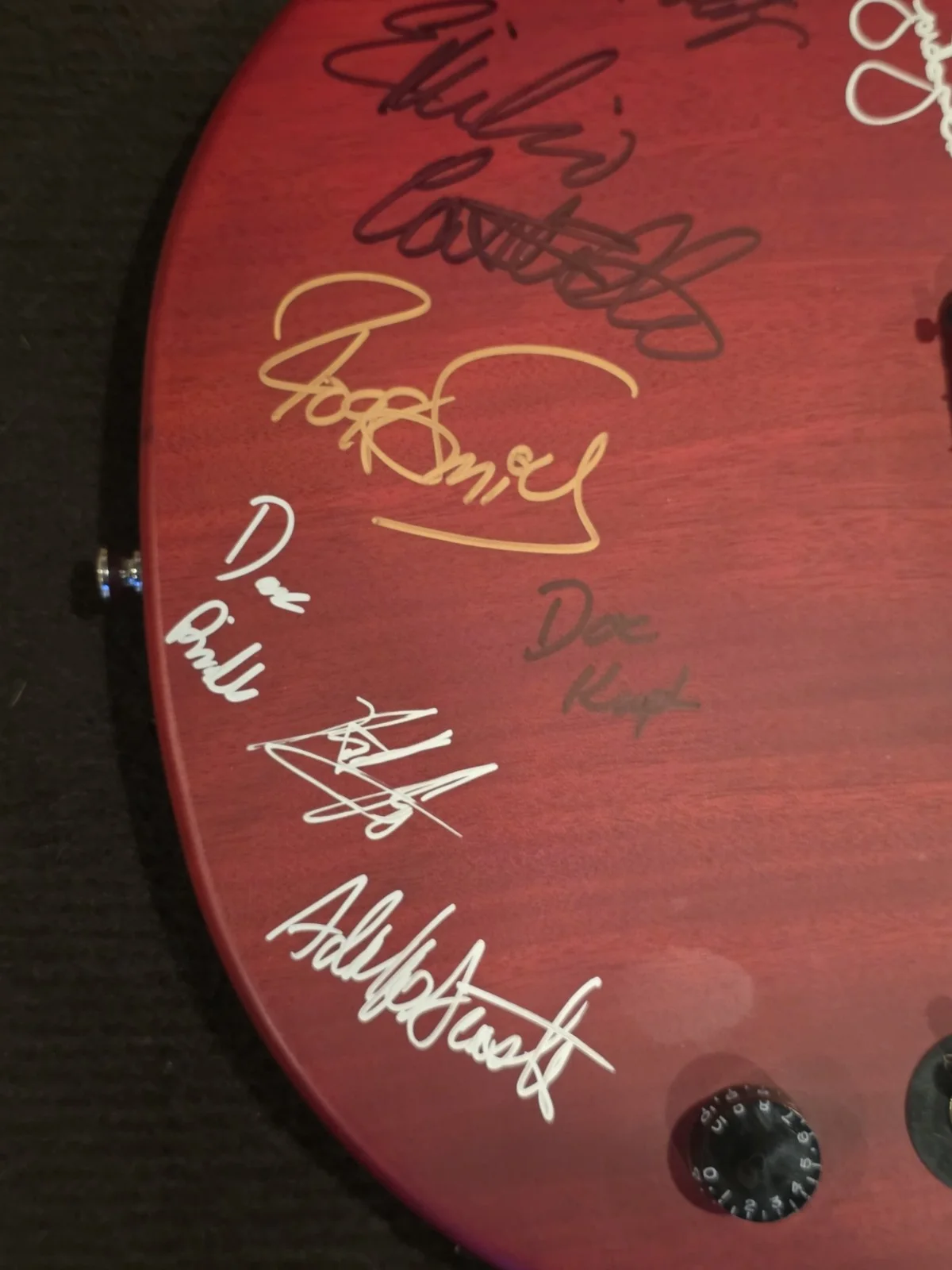 Tower Of Power x9 Signed Epiphone Special Model Electric Guitar, изображение 3