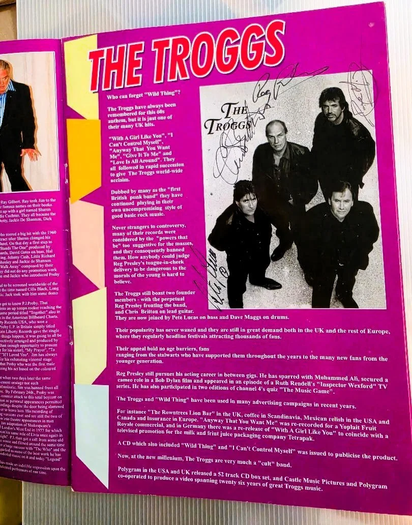 signed Tour Program by HERMAN'S HERMITS & The TROGGS with COA unique !, image 5