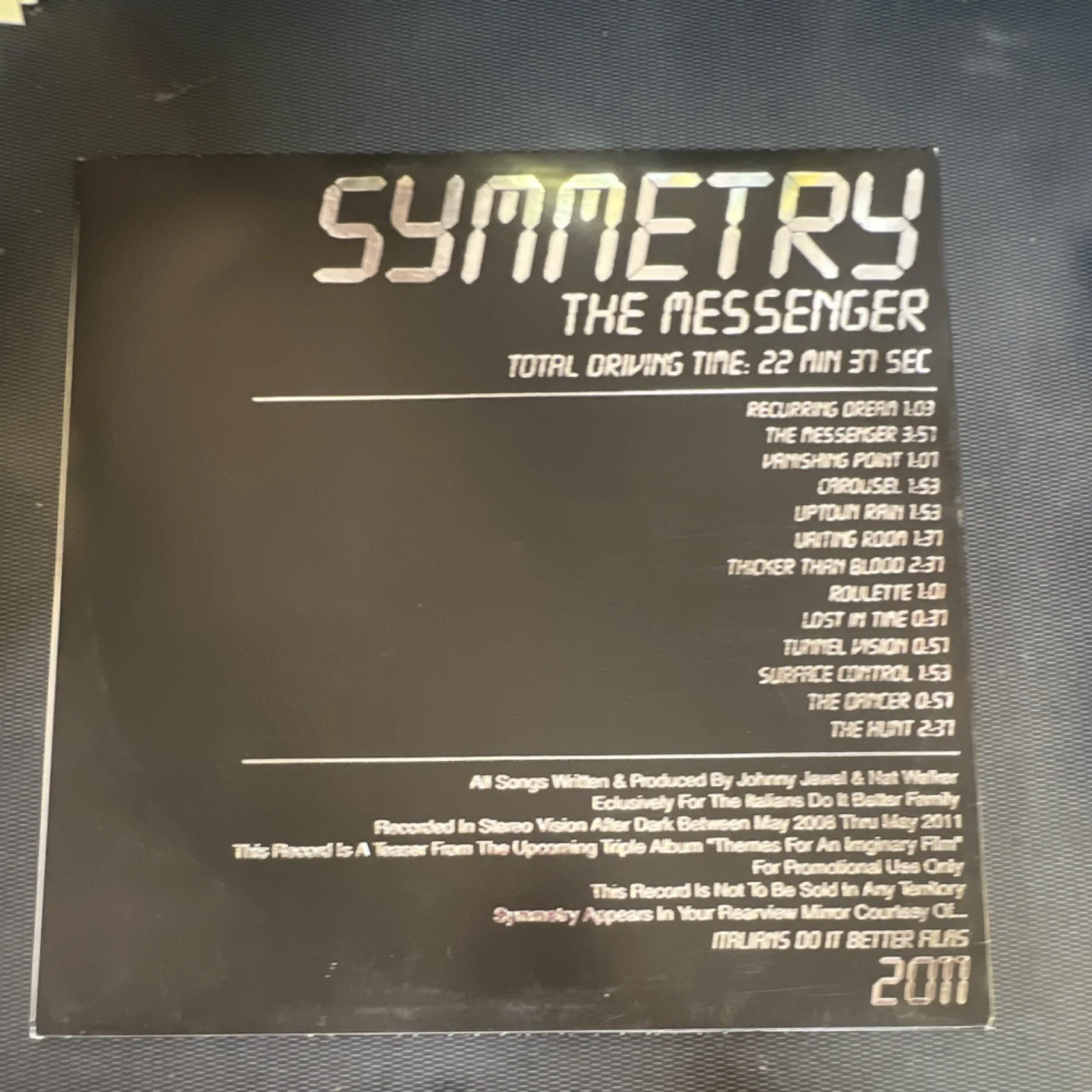 Symmetry The Messenger Signed Clear Vinyl Record Johnny Jewel Nat Walker, изображение 2