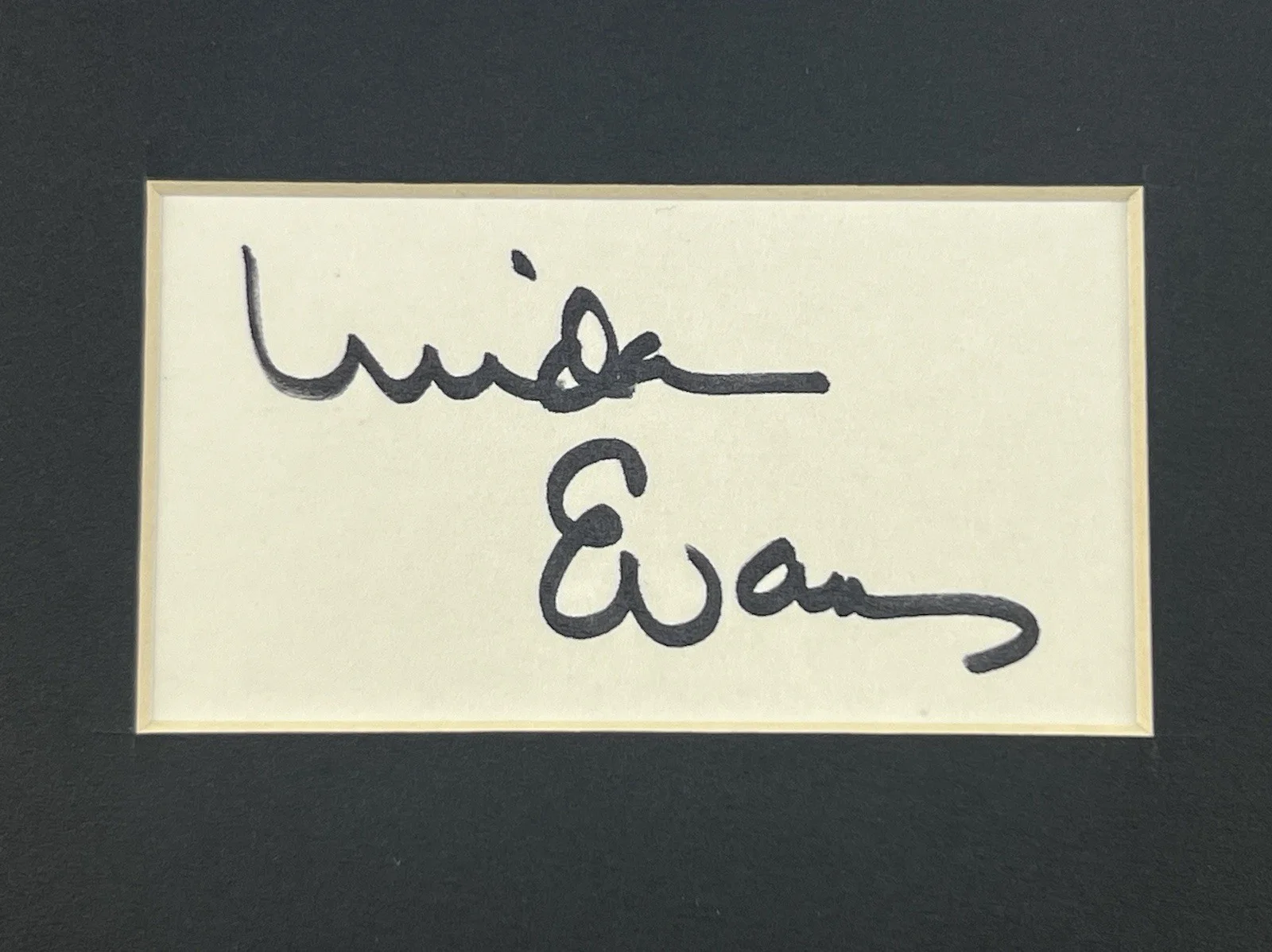 Linda Evans — Linda Evans Signed Autographed Index Card Framed - Dynasty The Big Valley, image 2