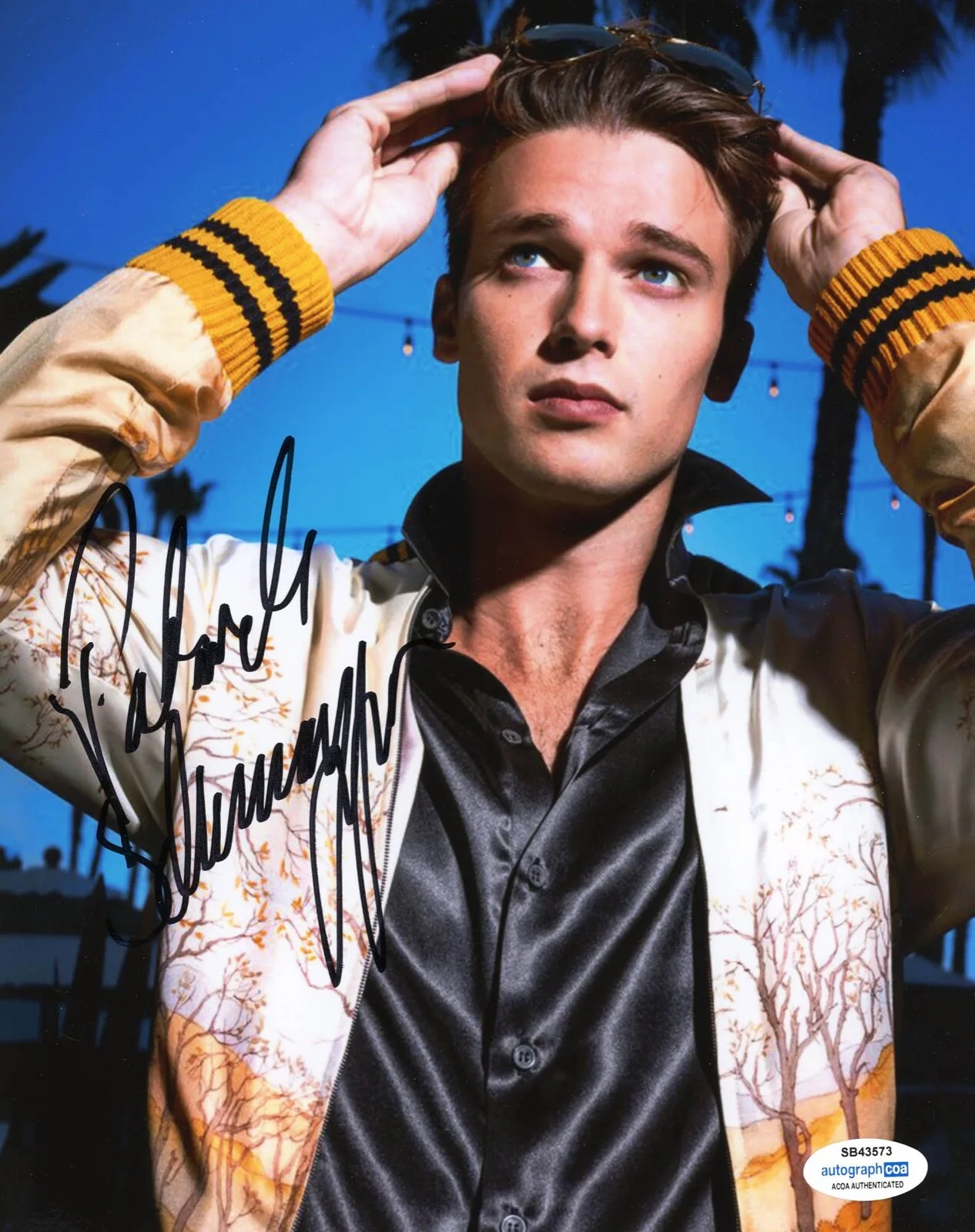 PATRICK SCHWARZENEGGER — Patrick Schwarzenegger signed 8x10 Photo EXCT PROOF c Gen V White Lotus ACOA COA, изображение 4