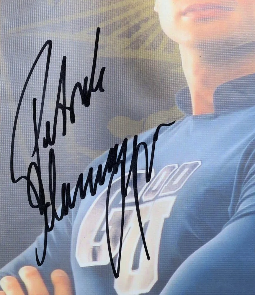 PATRICK SCHWARZENEGGER — Patrick Schwarzenegger signed "GEN V" 8x10 Photo f EXACT PROOF White Lotus ACOA, изображение 5