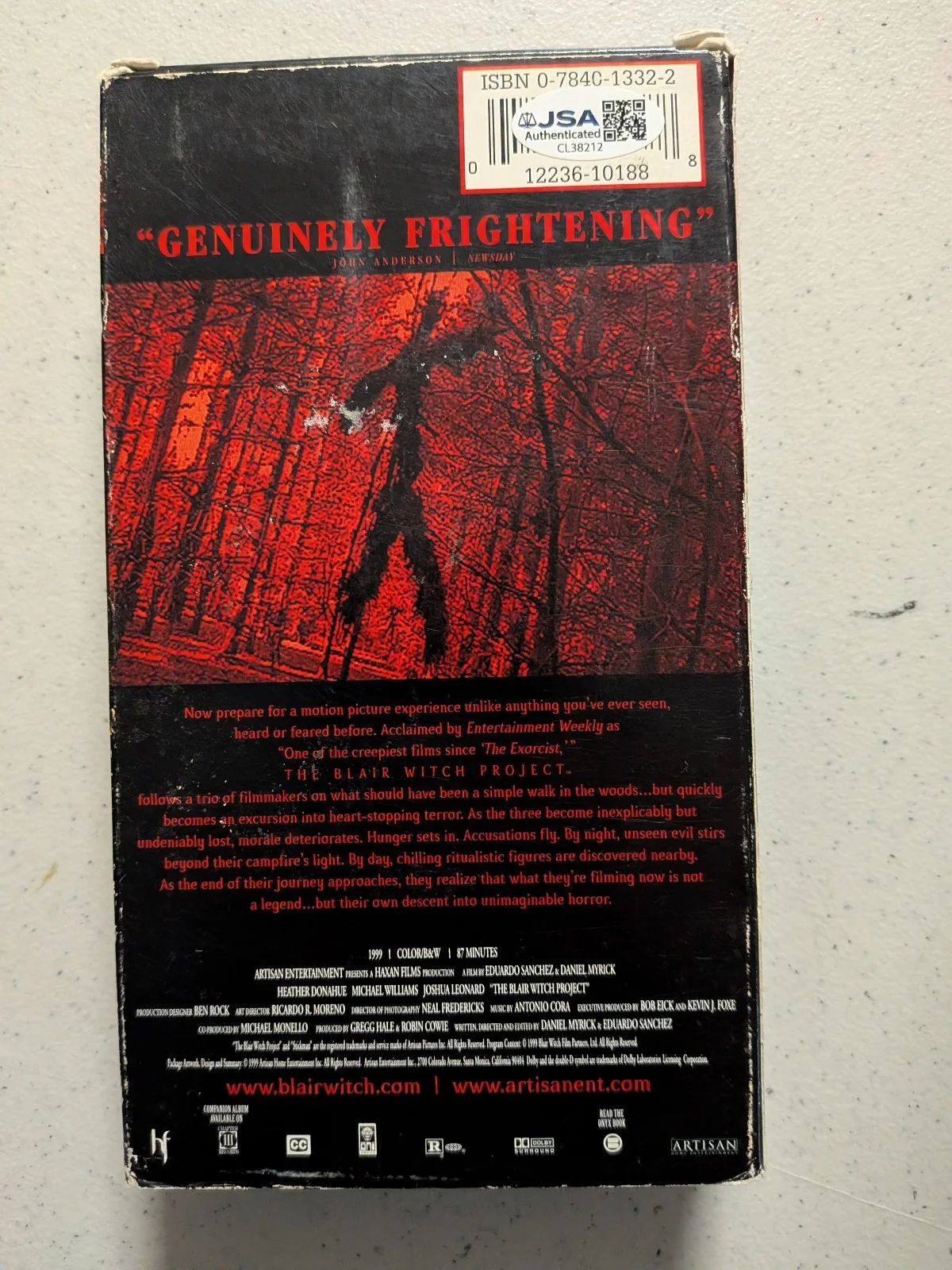 DONAHUE LEONARD WILLIAMS 3x Signed The Blair Witch Project VHS TAPE JSA COA 212, изображение 2