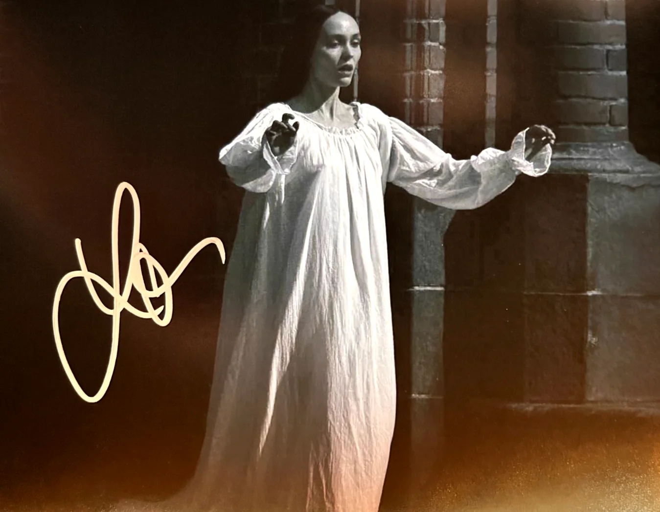 Lily Rose Depp — LILY ROSE DEPP Signed NOSFERATU Original 8x10" Authentic Autograph GENUINE w/COA, image 3