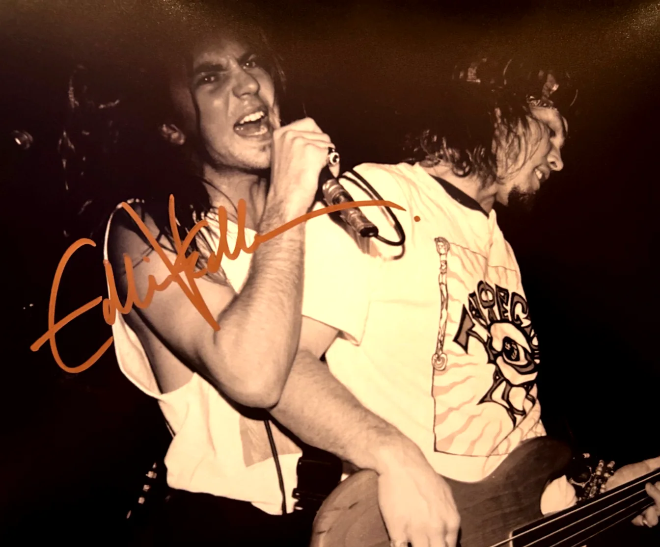 Eddie Vedder PEARL JAM Signed Original 8x10" Authentic REAL Autograph w/COA, image 3