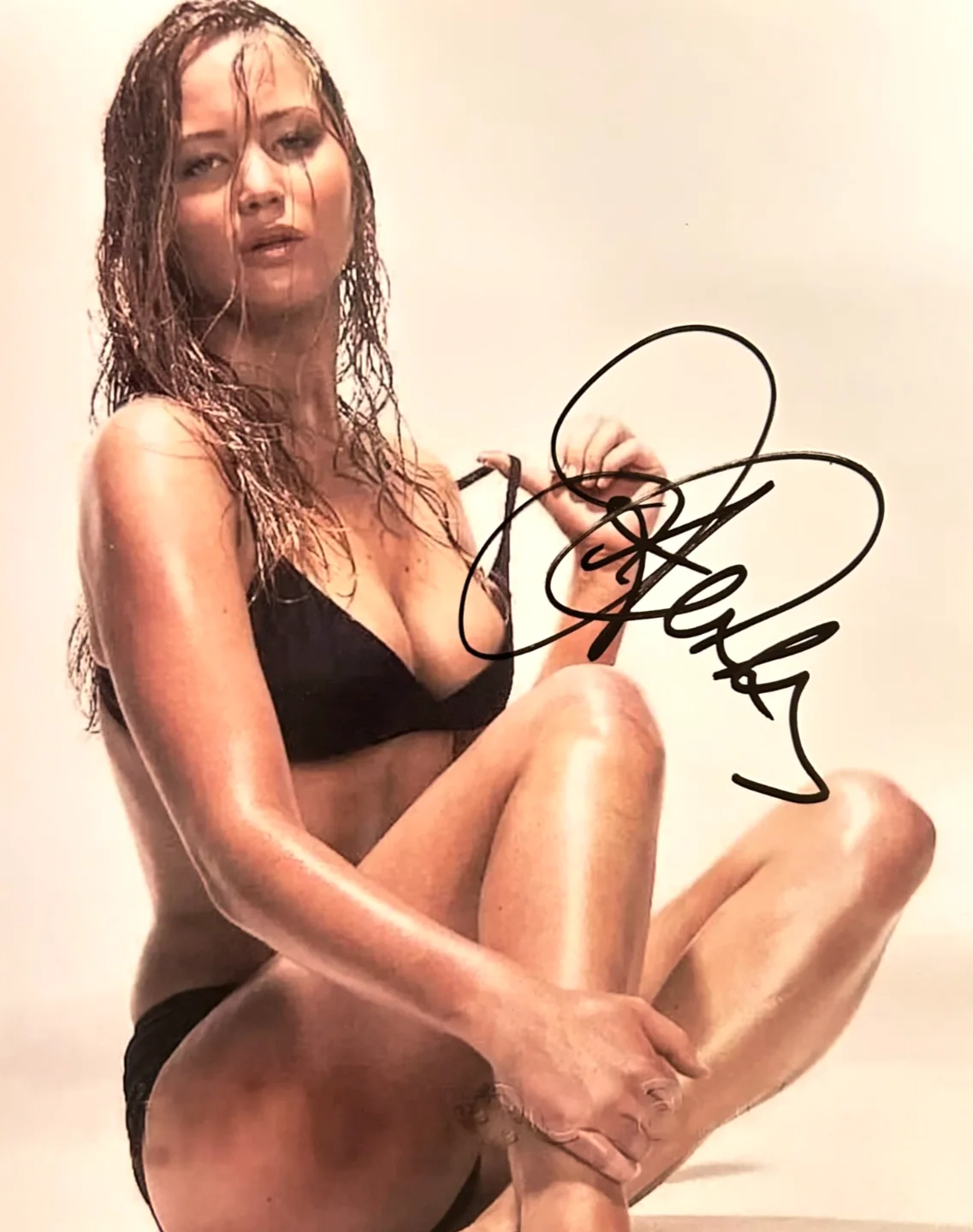 Jennifer Lawrence — Jennifer Lawrence Signed: SEXY PHOTO!! 8x10" Authentic Autograph w/COA