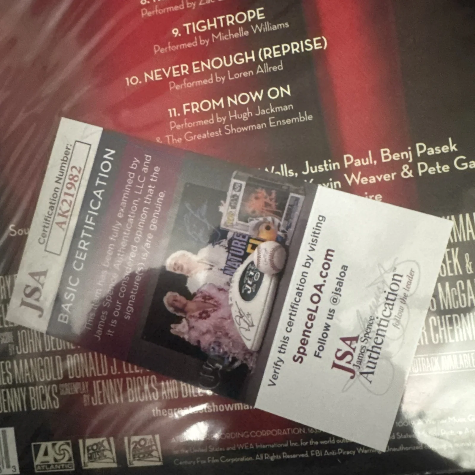 Hugh Jackman Autographed The Greatest Showman Vinyl JSA COA Rare Version, изображение 5