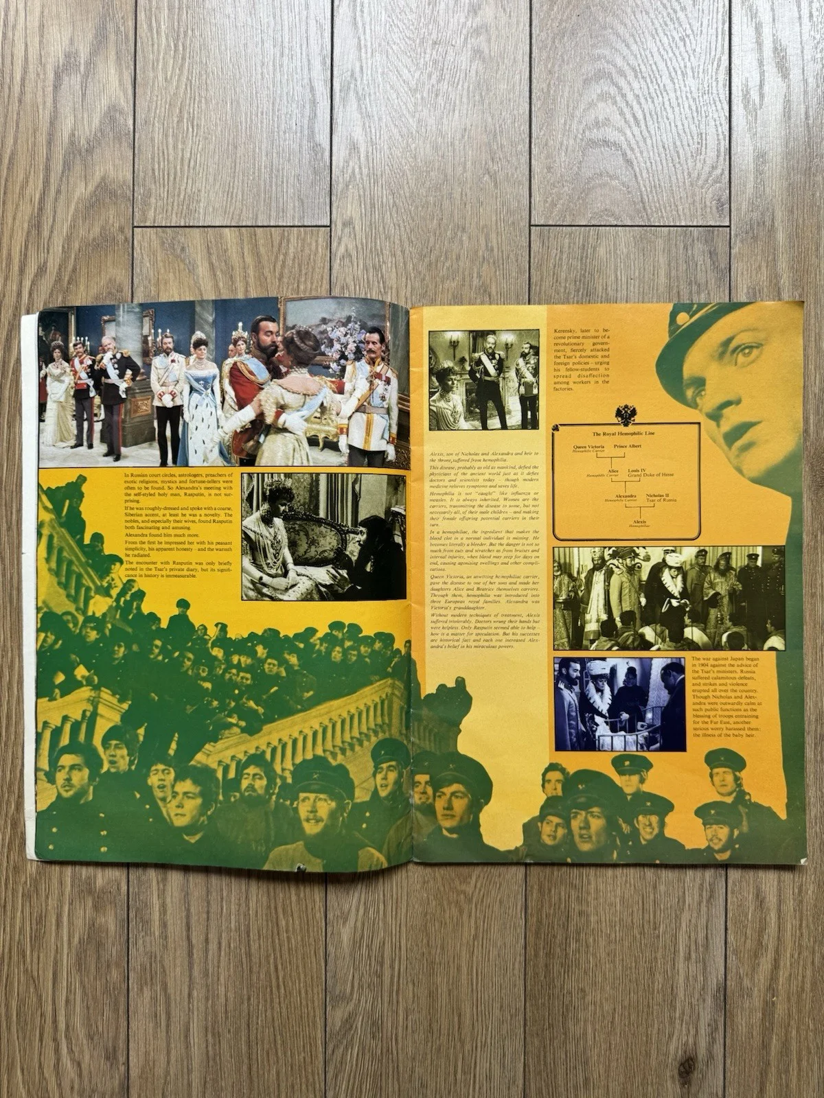 Original 1971 Nicholas and Alexandra Souvenir Film Program Brochure - Tom Baker, image 5