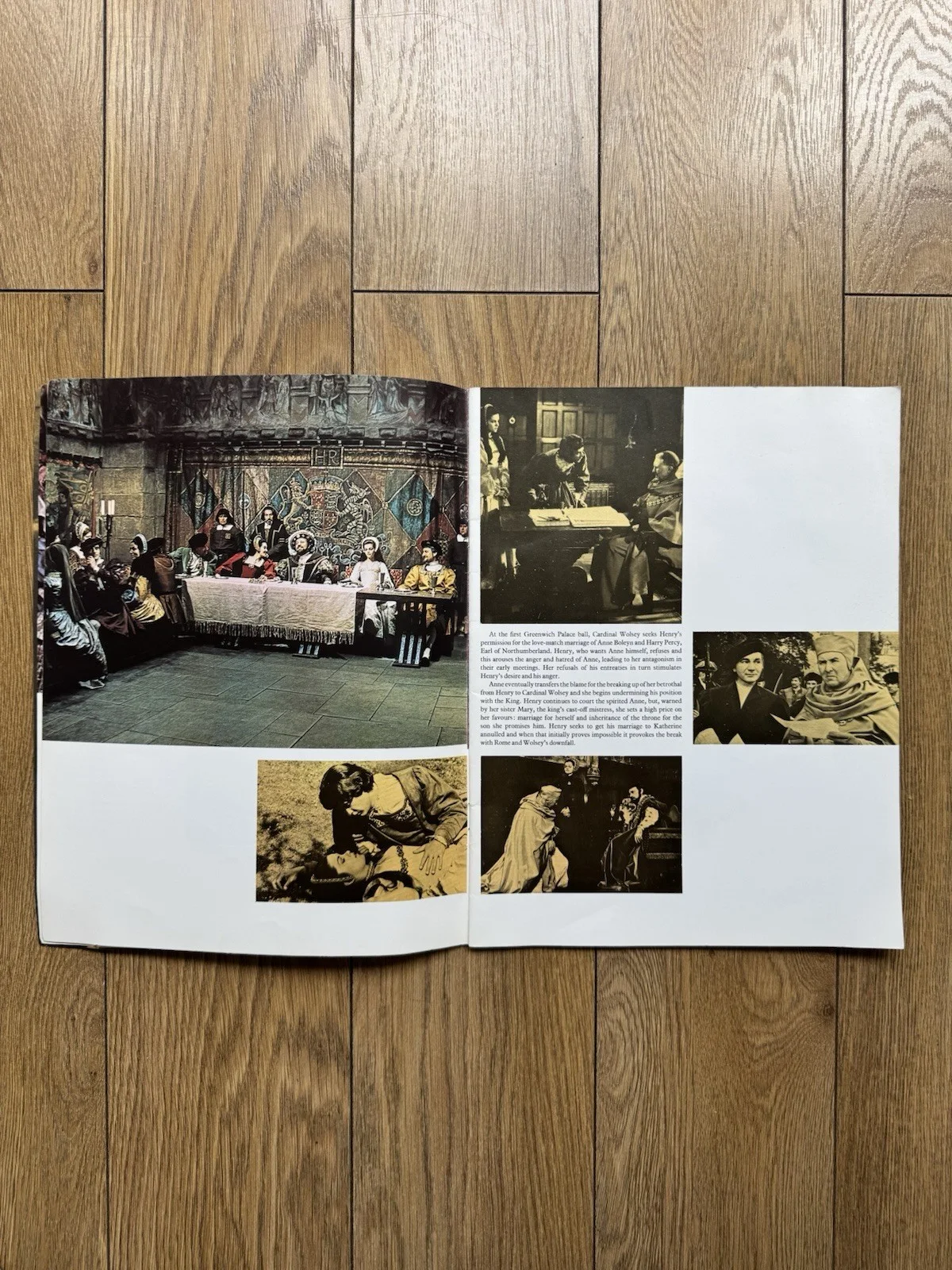 Anne of the Thousand Days (1969) Original Souvenir Film Program - Richard Burton, изображение 4