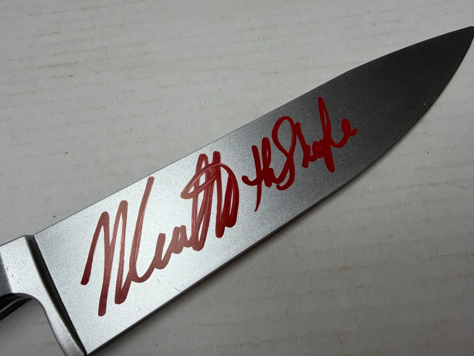 James Jude Courtney, Nick Castle — Nick Castle James Jude Courtney Autographed Prop Knife The Shape Halloween, изображение 2