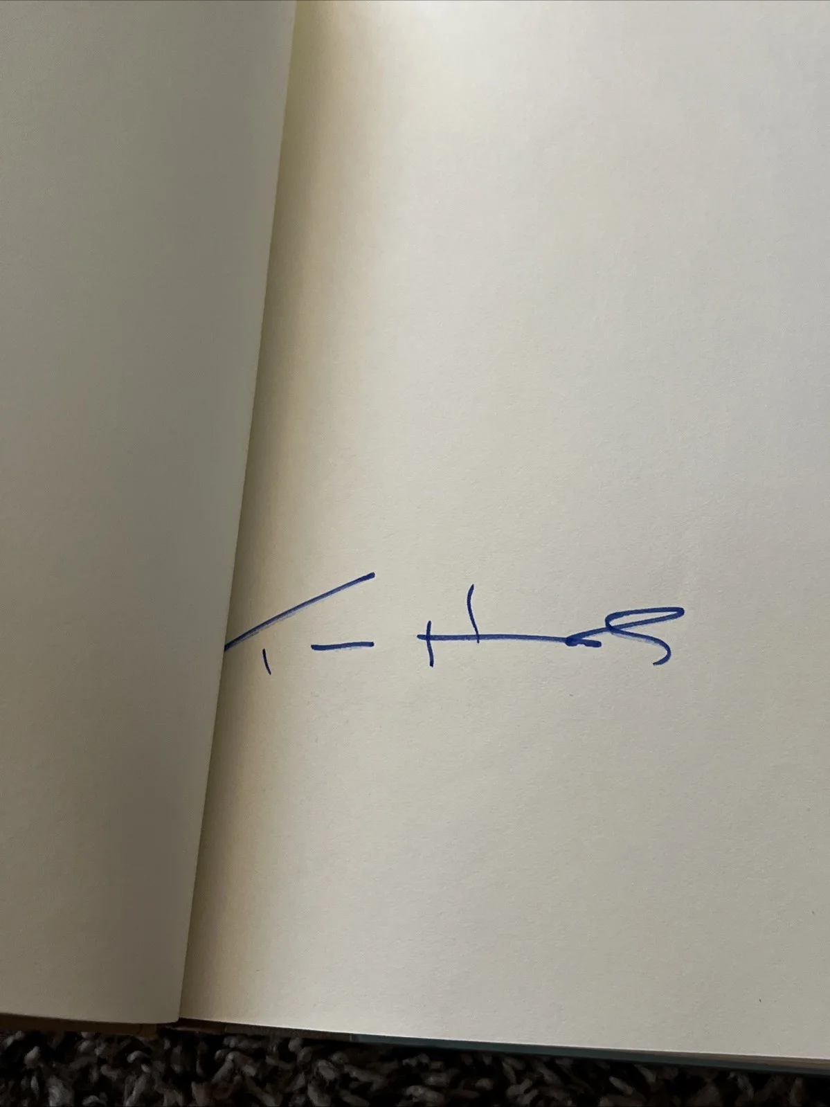 Tom Hanks — Tom Hanks *SIGNED* Uncommon Type Book - Hollywood Icon, image 4