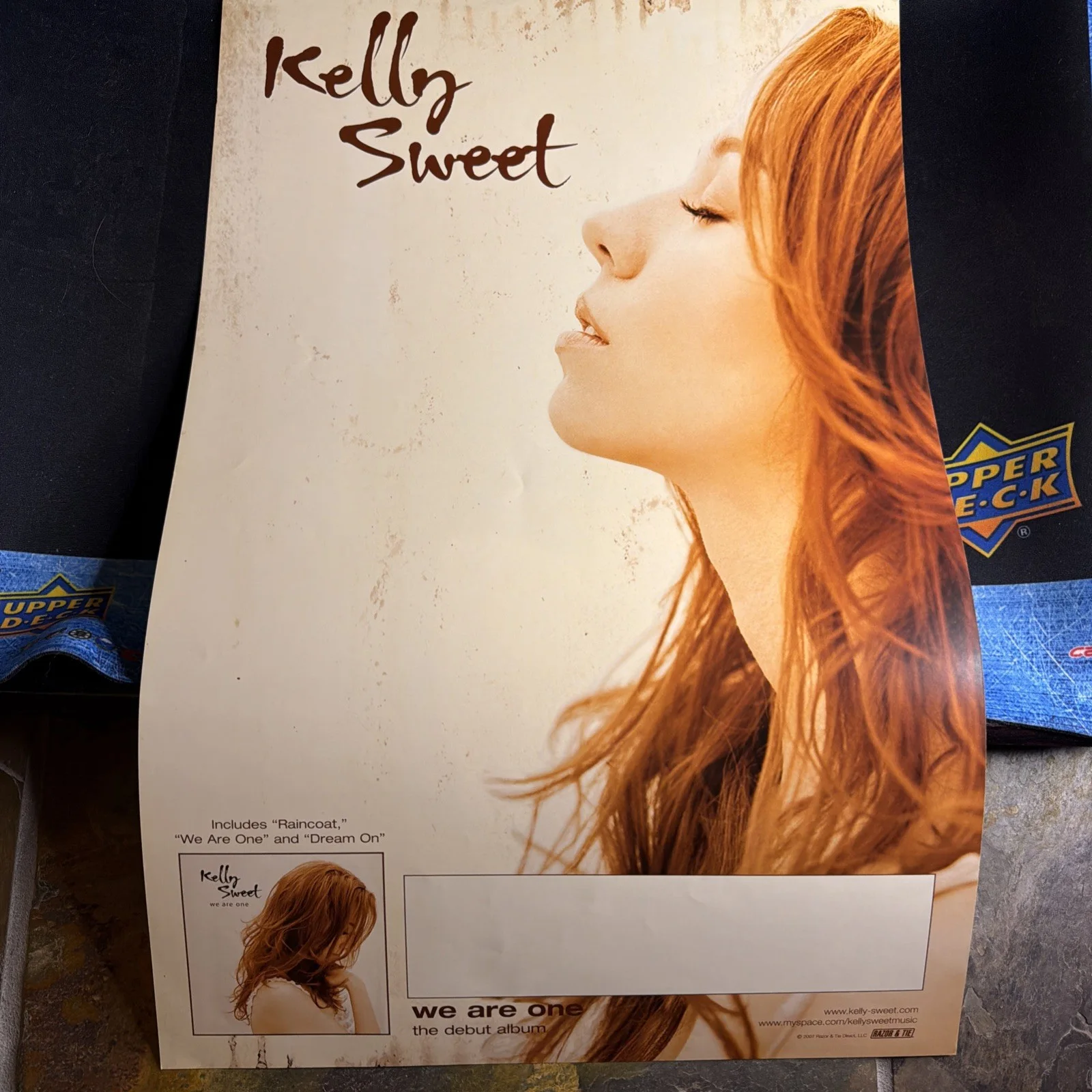 Rare Promotional 11x17 Kelly Sweet Autographed 11x17 Poster!, изображение 2