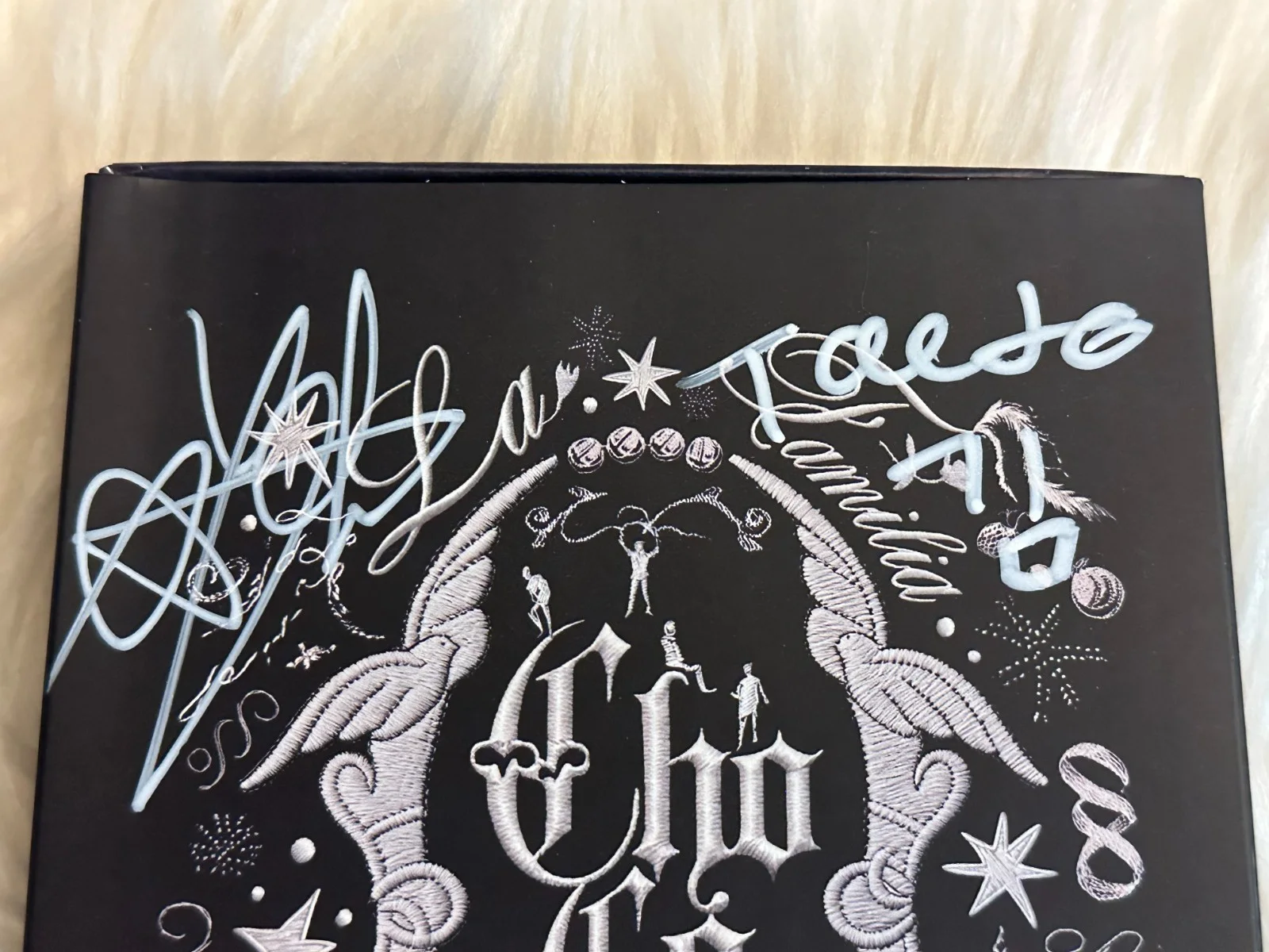 Choco1 X Choco2 - ALL MEMBER Autograph(Signed) PROMO ALBUM KPOP, image 3