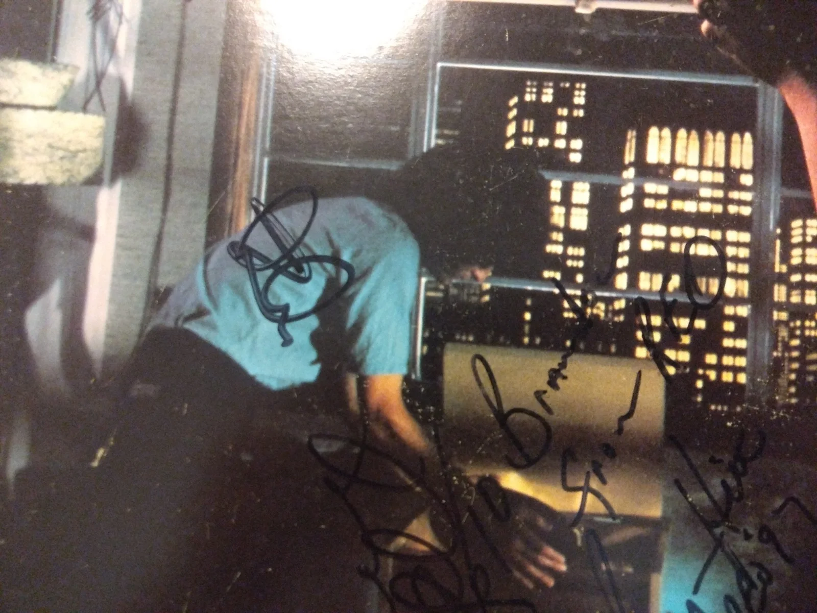 REO Speedwagon Signed By: Kevin ,Neal , Bruce, Dave+ Hi Infidelity Album Cover., изображение 2
