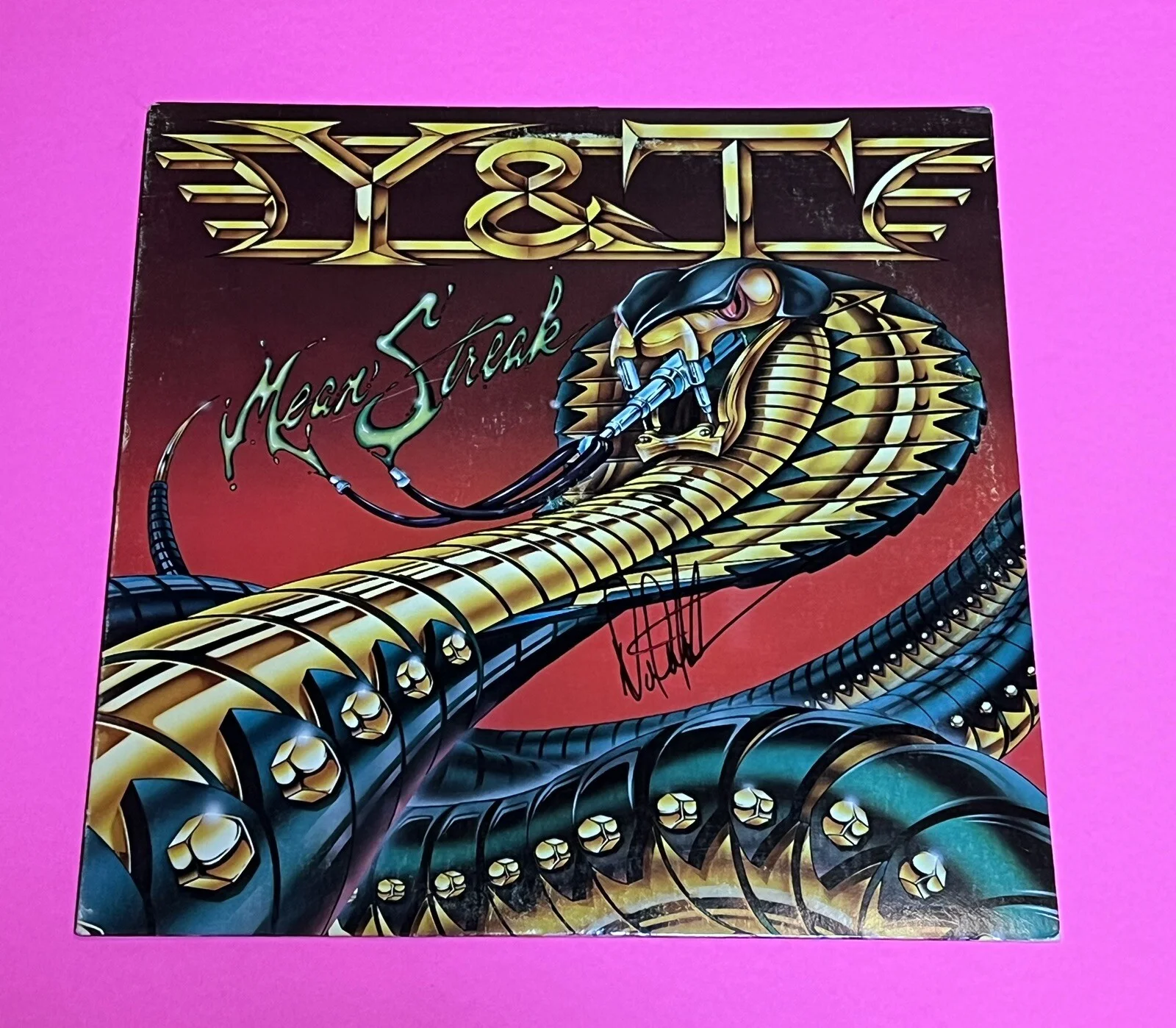 DAVE MENIKETTI Y&T SIGNED AUTOGRAPHED MEAN STREAK VINYL LP ALBUM *EXACT PROOF*, изображение 2