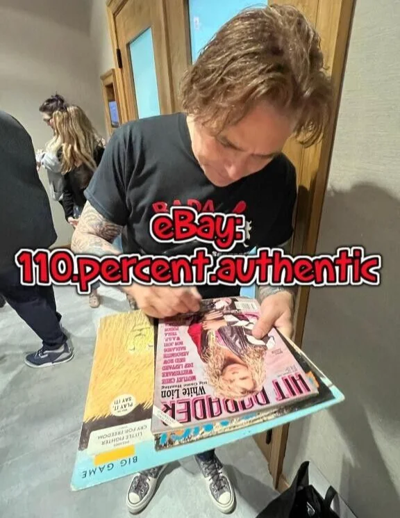 MIKE TRAMP WHITE LION AUTOGRAPHED SIGNED HIT PARADER MAGAZINE *EXACT PROOF*, image 3