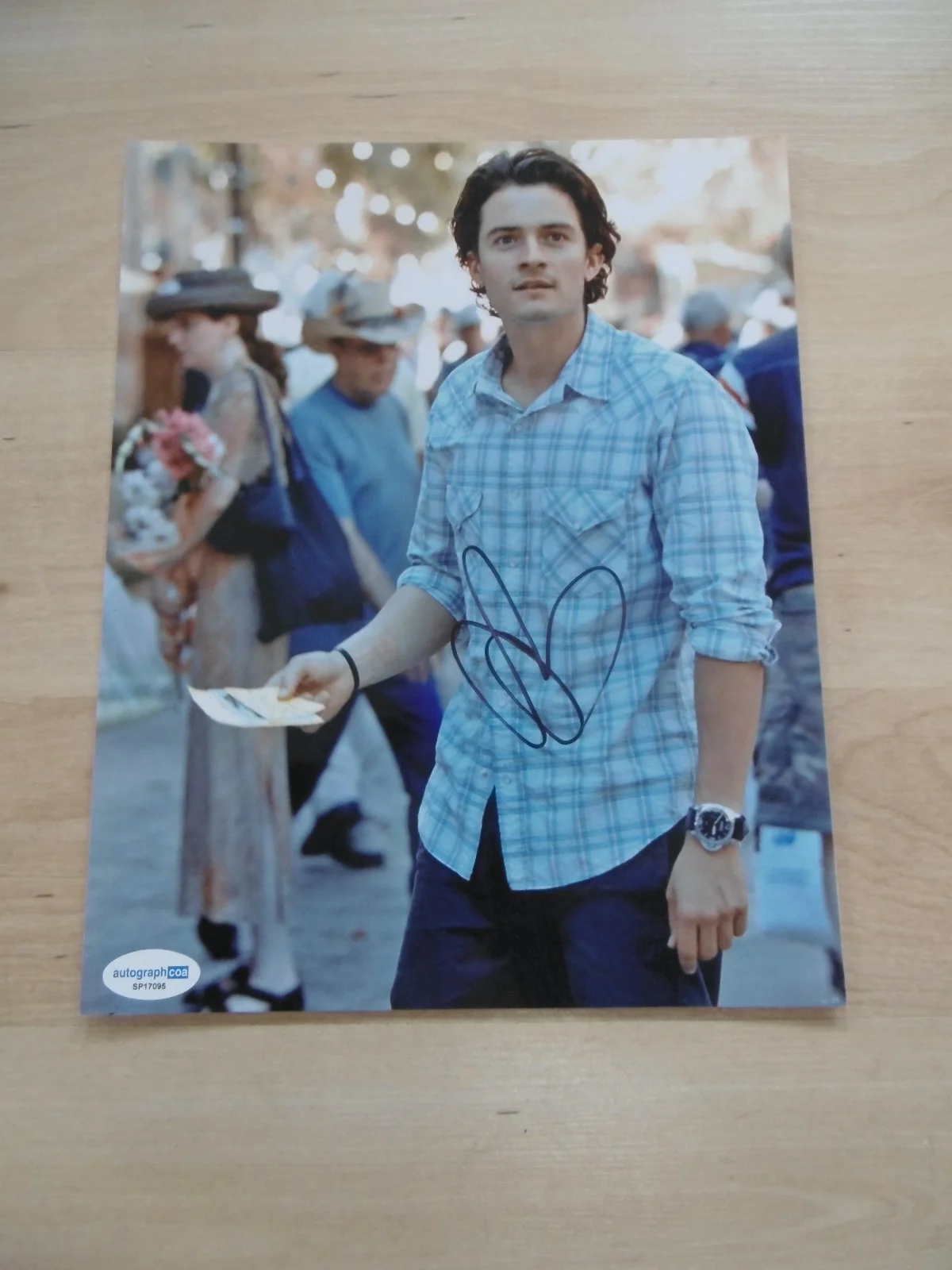Orlando Bloom — Orlando Bloom signed 8x10 inch photo autograph ACOA, image 2
