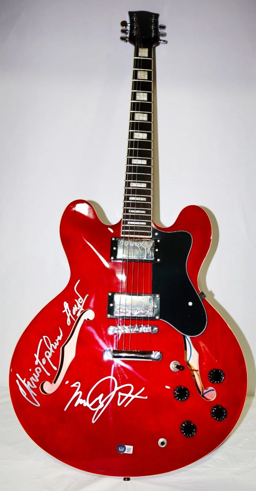 Michael J Fox, Christopher Lloyd — 🎸🔥 Michael J Fox Christopher Lloyd Back To The Future Signed Guitar Beckett, image 3