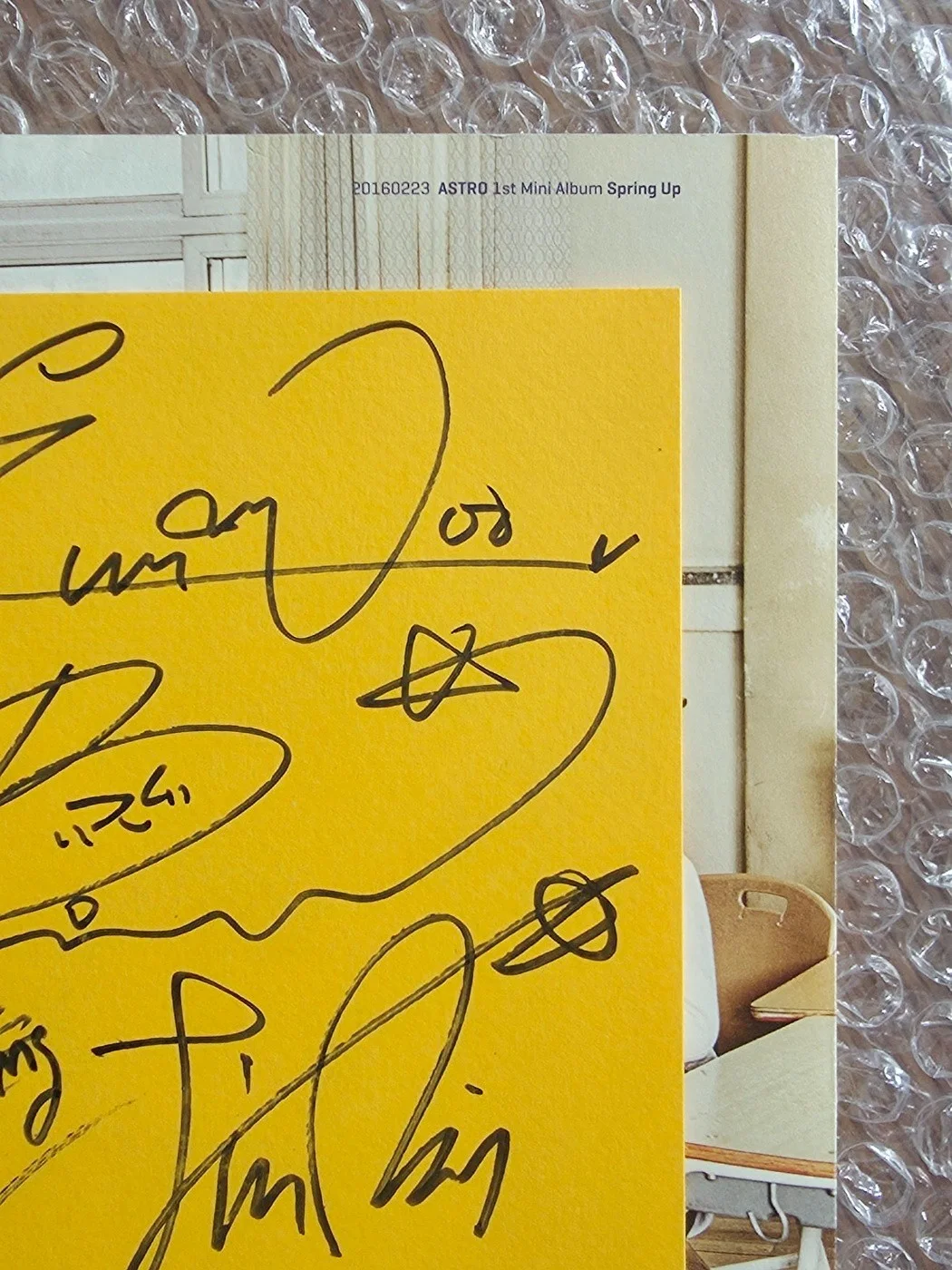 ASTRO 1ST MINI ALBUM SPRING UP Promo Sticker Autographed Hand Signed, изображение 5
