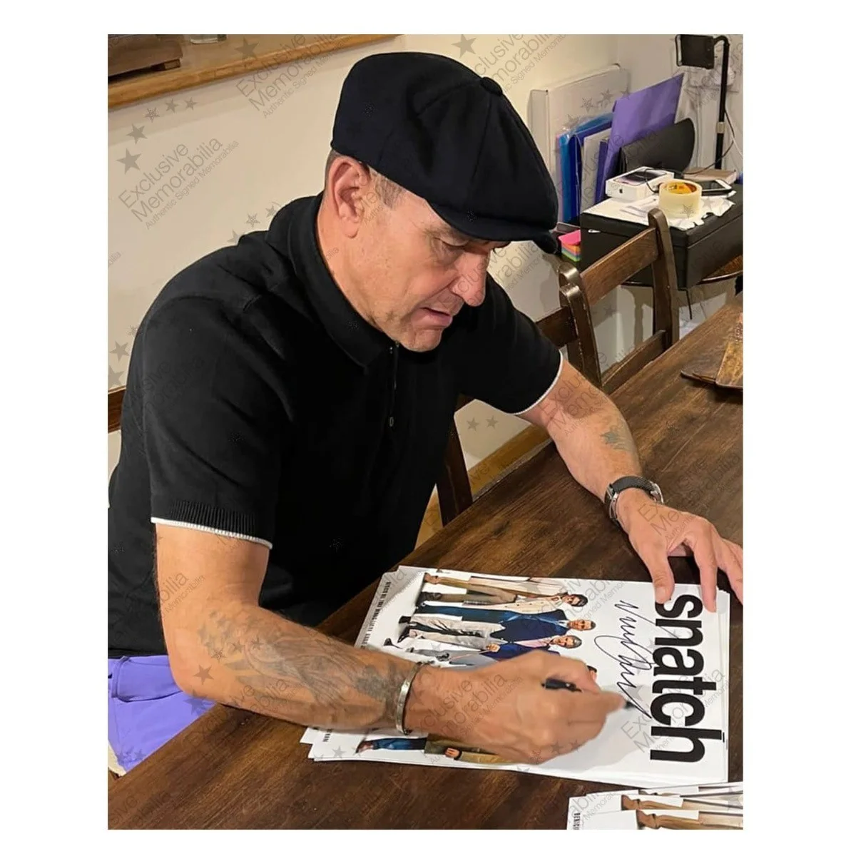 Vinnie Jones — Vinnie Jones Signed Snatch Film Poster. Deluxe Frame, image 2