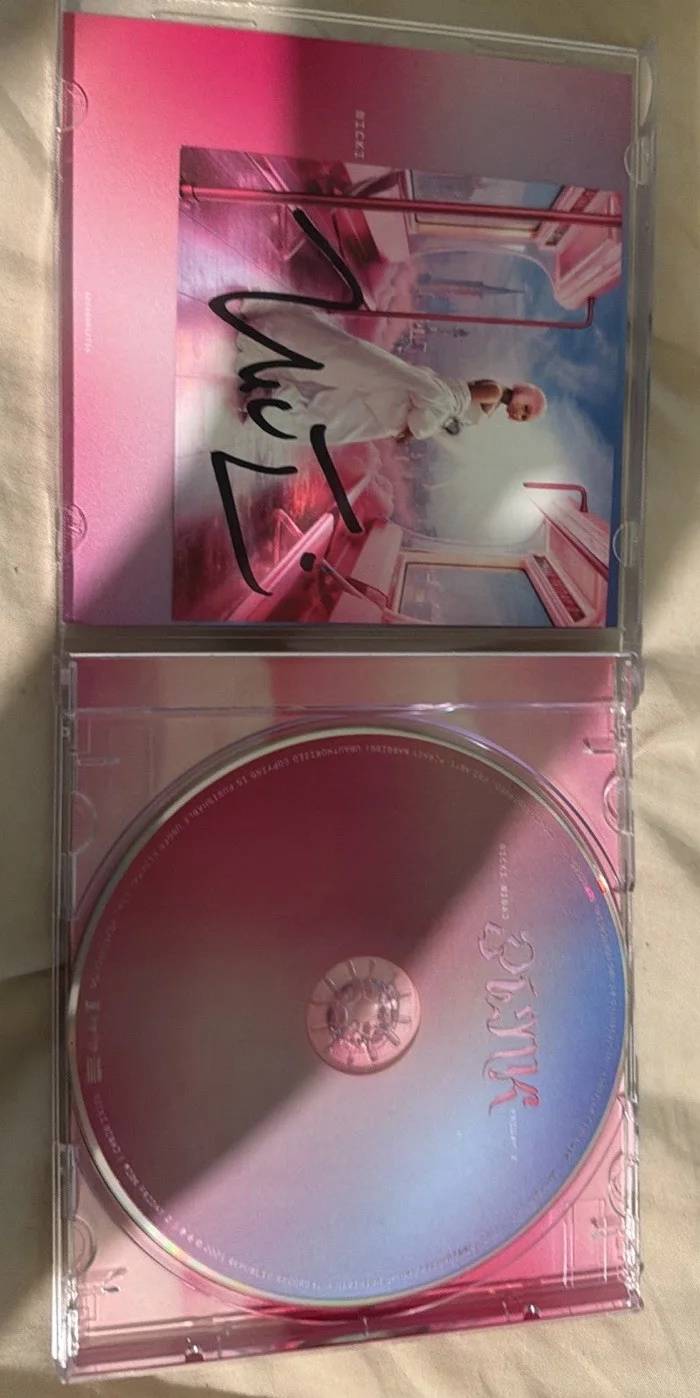 Signed Nicki Minaj Pink Friday 2 CD, image 2