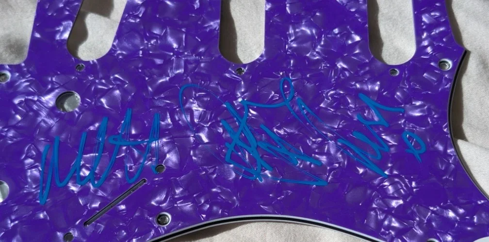 THE 1975 signed PICKGUARD pick guard MATT HEALEY guitar JSA Coa, image 2