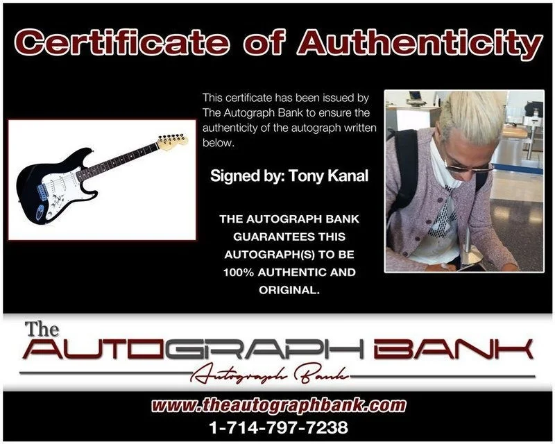 Tony Kanal — Tony Kanal No Doubt authentic signed guitar W/ Certificate Autographed A1, image 2