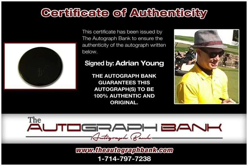 Adrian Young — No Doubt Adrian Young authentic signed rock drumhead W/Cert Autographed A0075, image 2