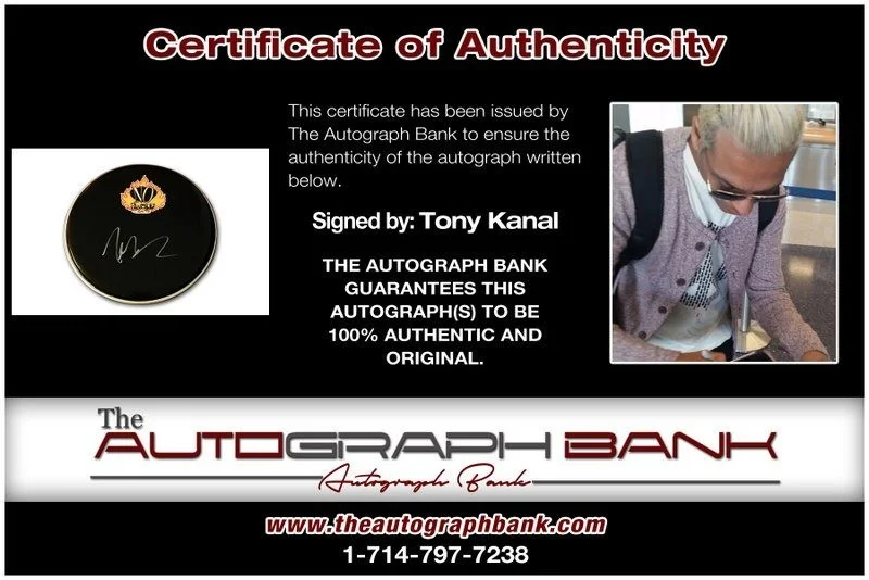 Tony Kanal — Tony Kanal No Doubt authentic signed Drumhead W/Certificate Autographed (A5), image 2