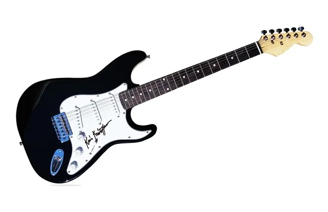 Kris Kristofferson — Kris Kristofferson The Highwaymen signed guitar w/Certificate Autograph 122a1