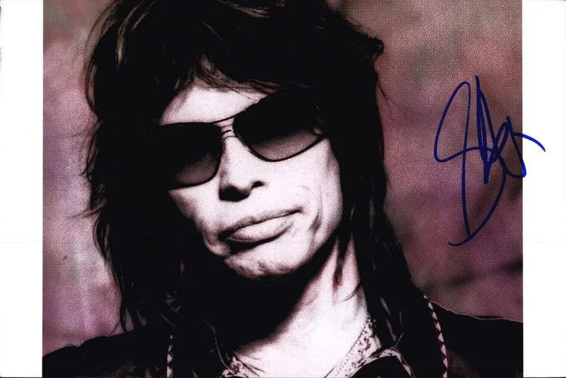 Steven Tyler — Aerosmith Steven Tyler authentic signed rock 10X15 photo |Cert Autographed A0019